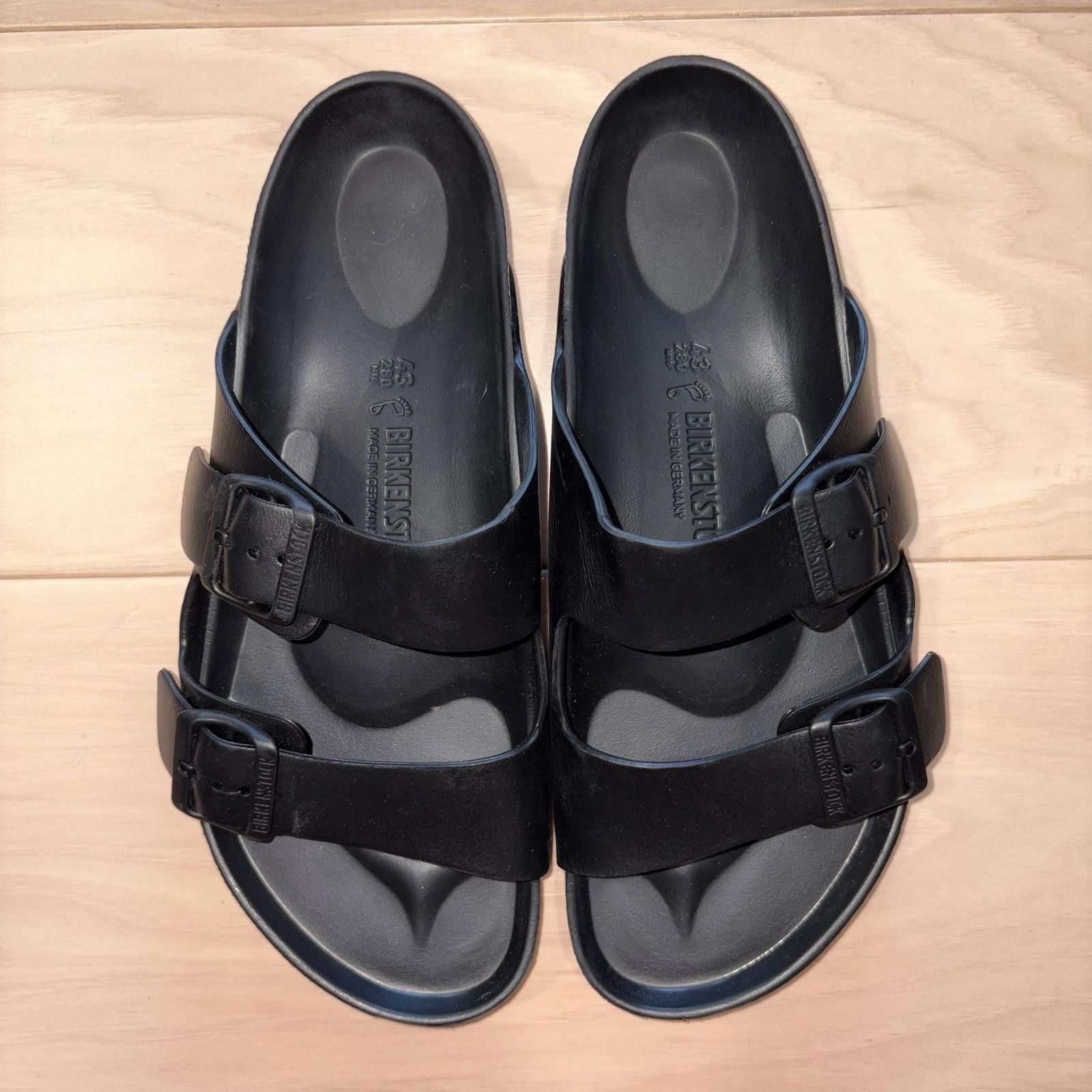 Birkenstock Birkenstock Men's Arizona Essentials EVA Sandals Black US 10 Size US 10 / EU 43 - 4 Thumbnail