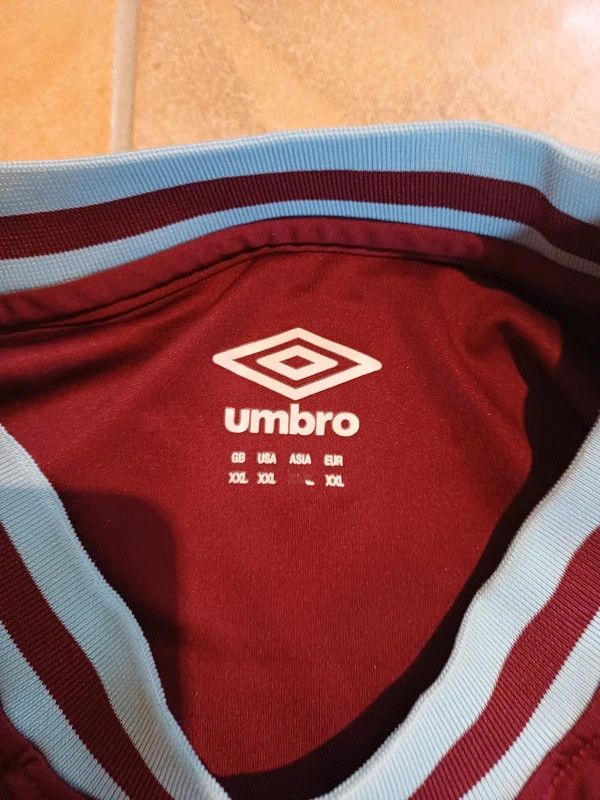 Umbro Umbro West Ham United 2024/25 home shirt Size US XL / EU 56 / 4 - 10 Thumbnail