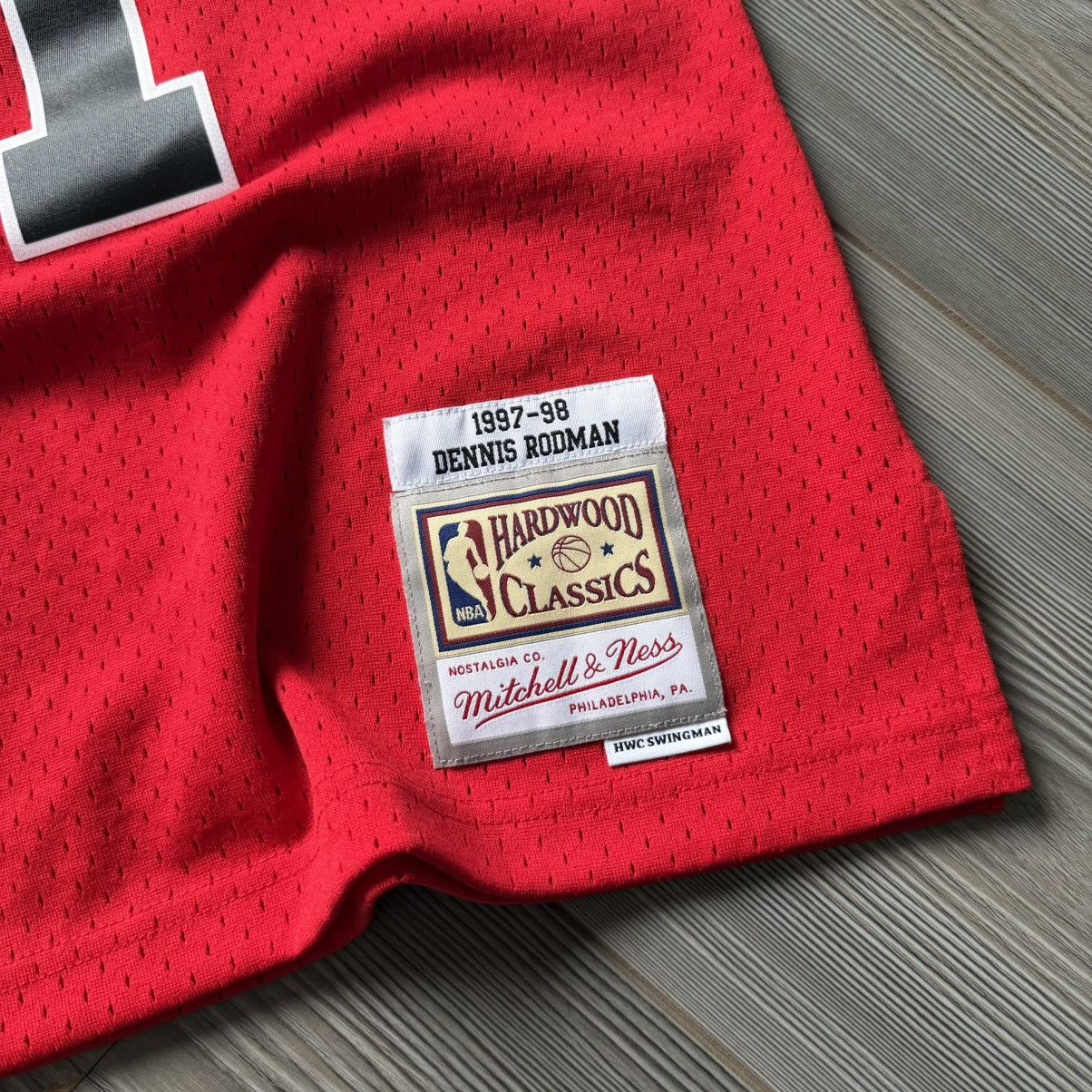 Mitchell & Ness Mitchell&Ness Chicago Bulls Denis Rodman Swingman Jersey M Size US M / EU 48-50 / 2 - 7 Thumbnail