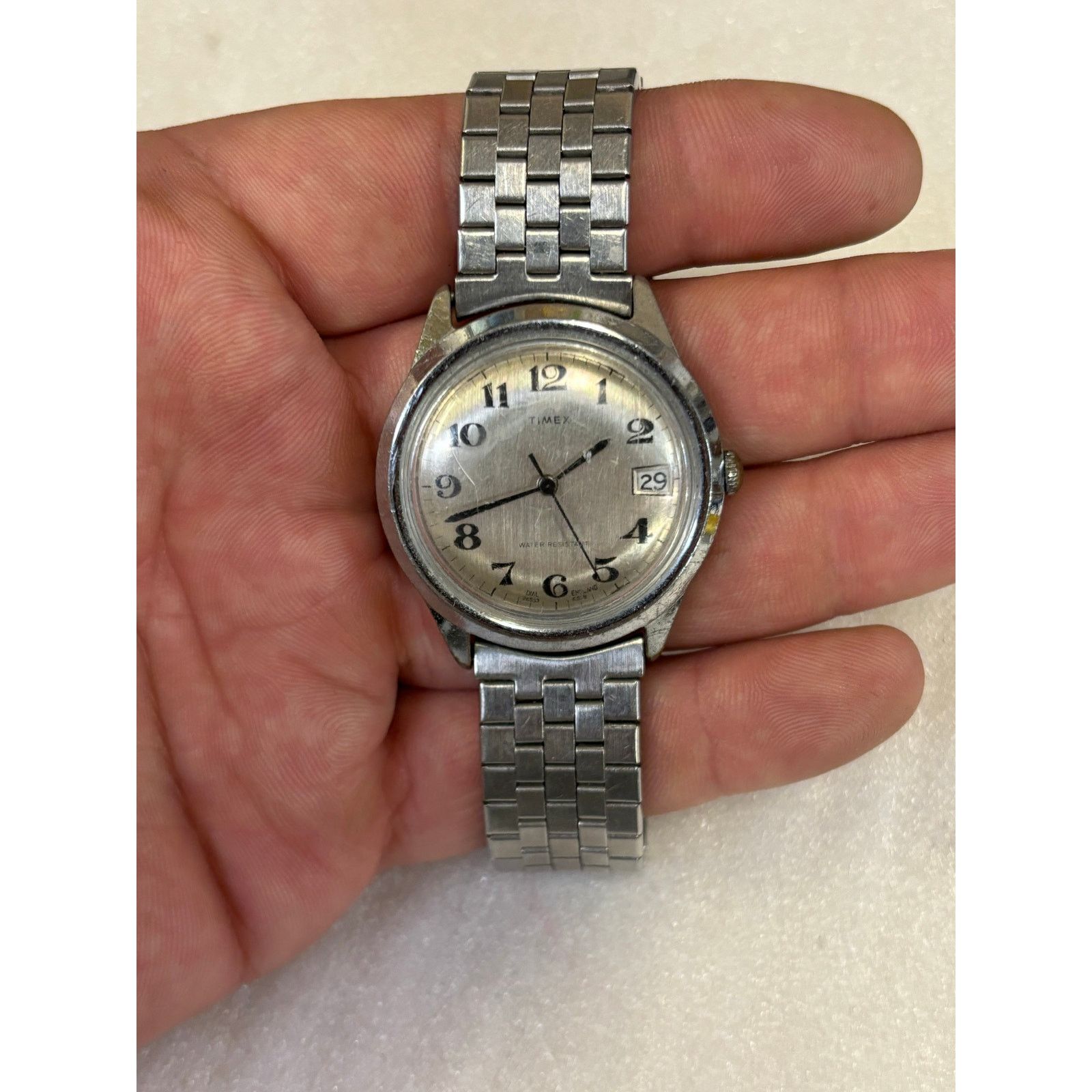 Timex Vintage Timex Silver Tone Men’s Mechanical Watch! It Runs! Size ONE SIZE - 4 Thumbnail