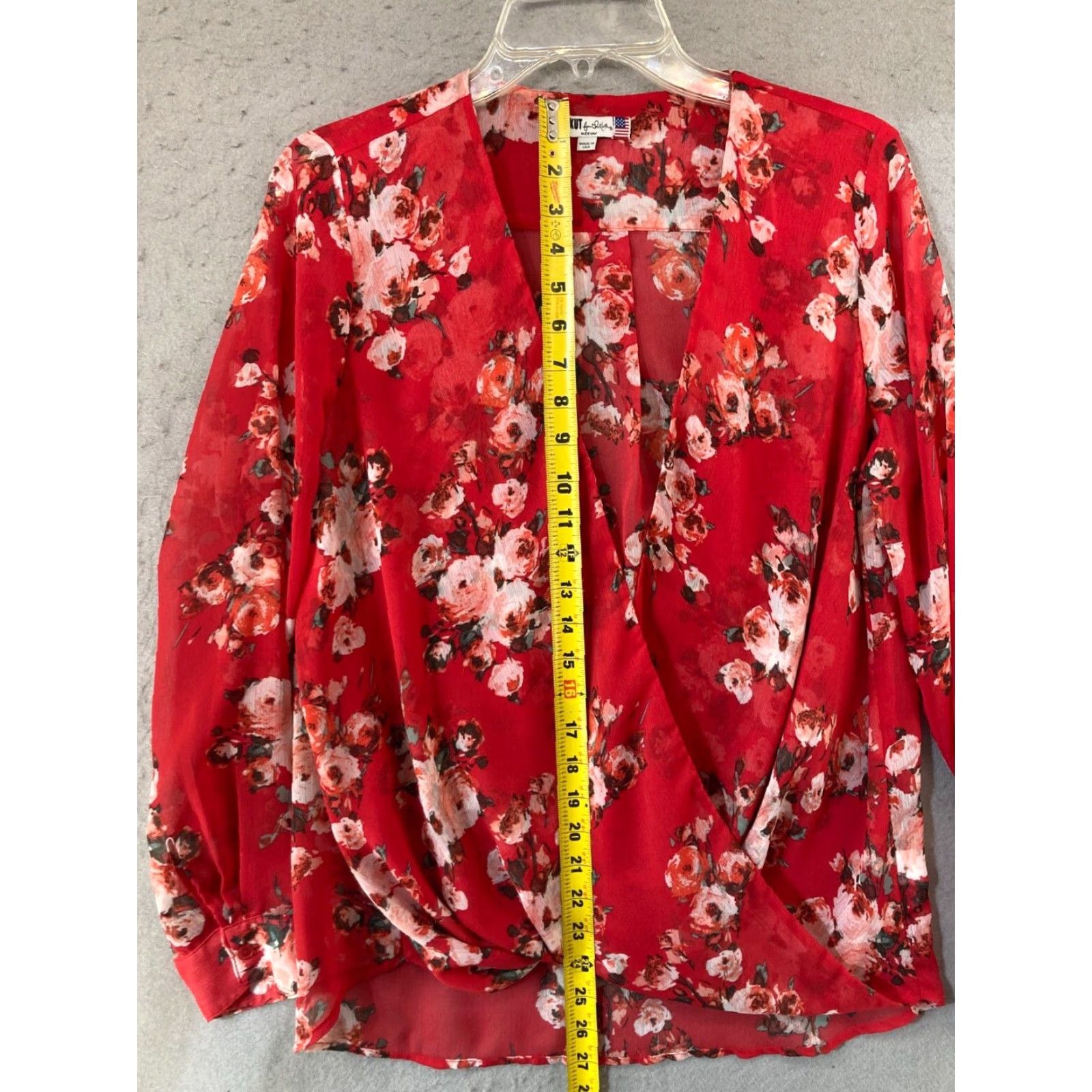 Vintage KUT from the Kloth Blouse Womens Medium Red Floral Sheer Long Sleeve V-Neck Chic Casual Shirt Size M / US 6-8 / IT 42-44 - 3 Thumbnail