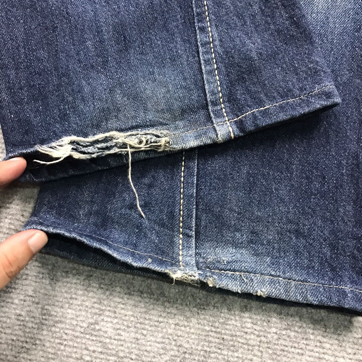 Edwin × Japanese Brand FLARE DENIM EDWIN BLUE FADED DISTRESSED PANTS Size US 30 / EU 46 - 10 Thumbnail
