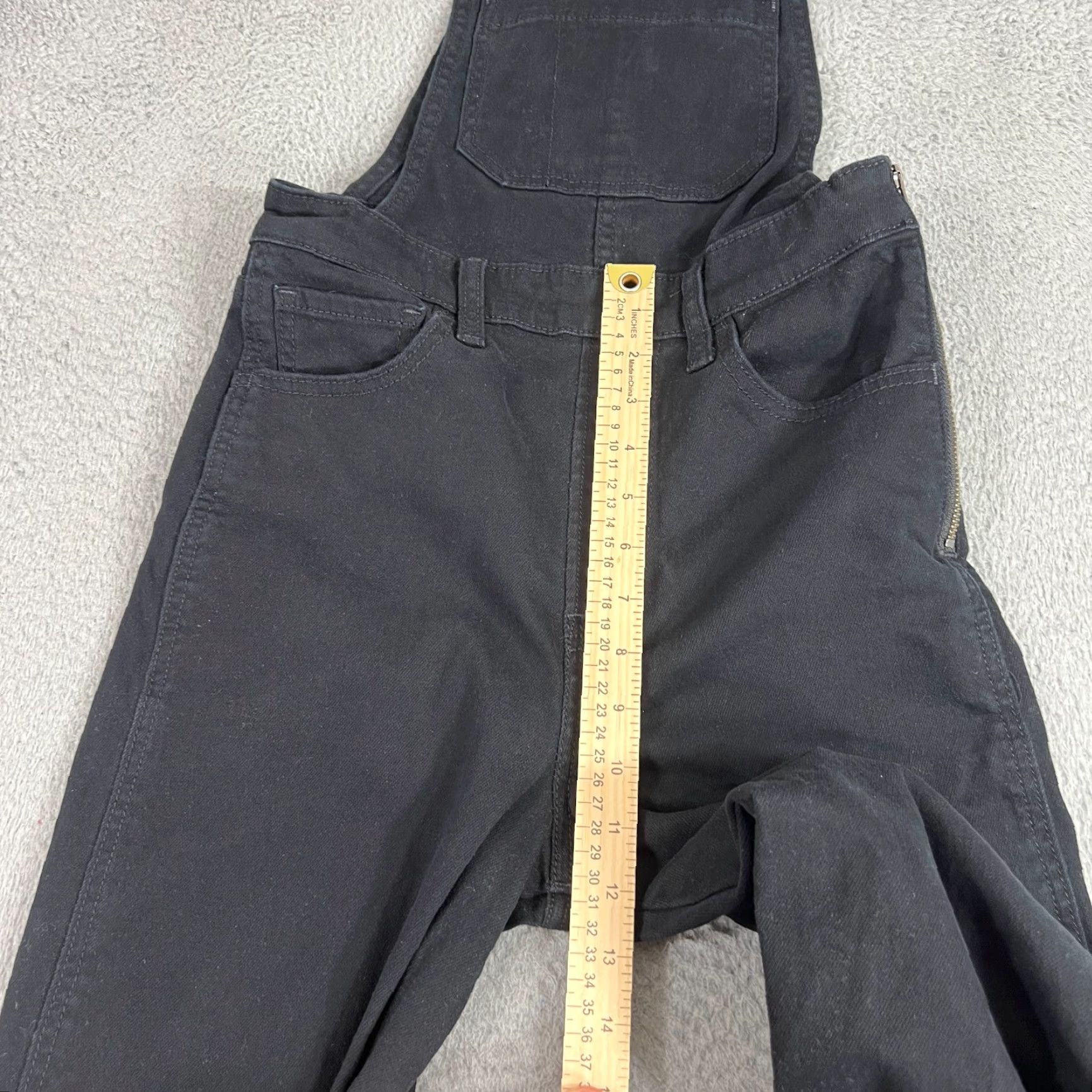 Levi's VINTAGE Levi's Black Denim Overalls High Waist Side Zipper Size 25 Womens Size 42" / US 20 - 4 Thumbnail