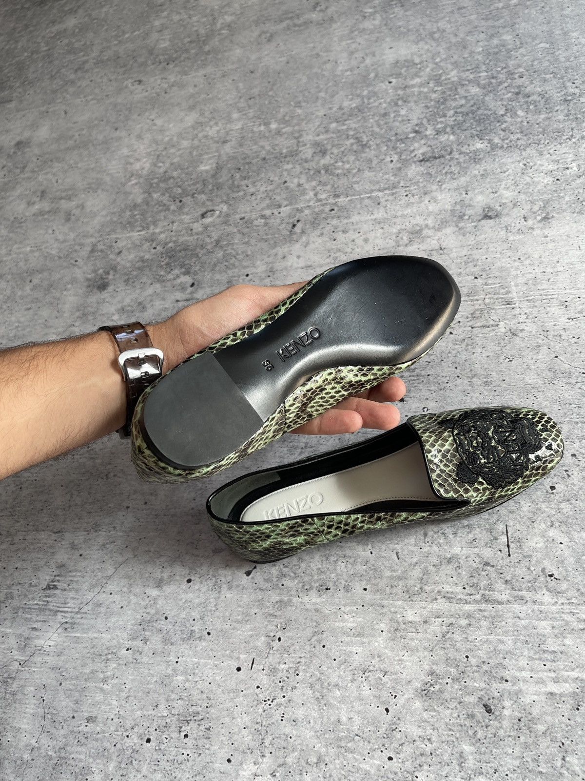 Kenzo Kenzo Green Loafers Size 35 - Snake Skin Effect with Tiger Size US 4 / IT 34 - 19 Thumbnail