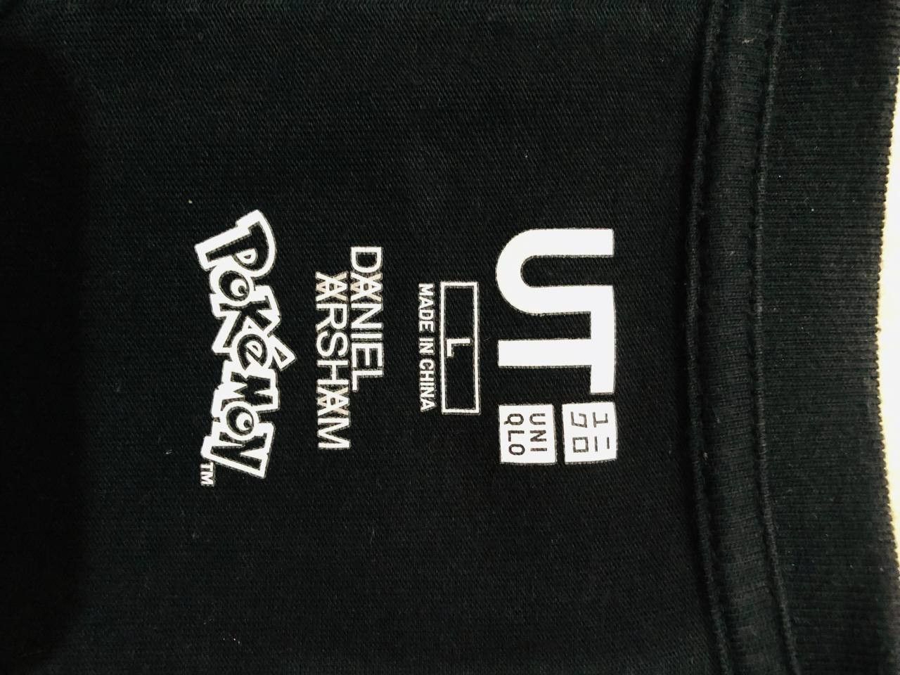 Japanese Brand Combo Mewtwo & Pikachu Pokemon x Uniqlo (2pcs shirt L Size) Size US L / EU 52-54 / 3 - 14 Thumbnail