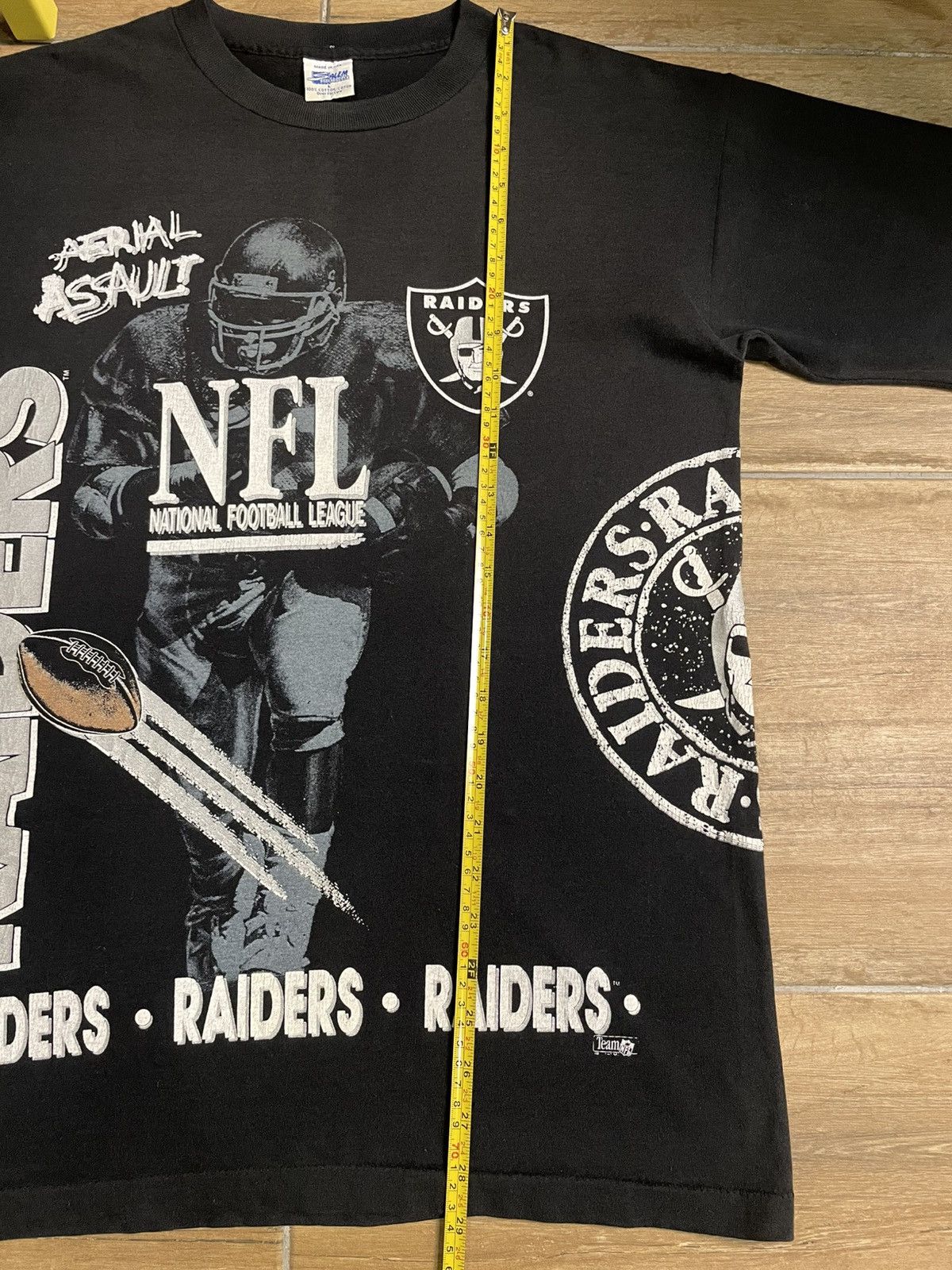 NFL × Vintage 90’s Raiders NFL Salem Overprint Tee Size US L / EU 52-54 / 3 - 20 Thumbnail