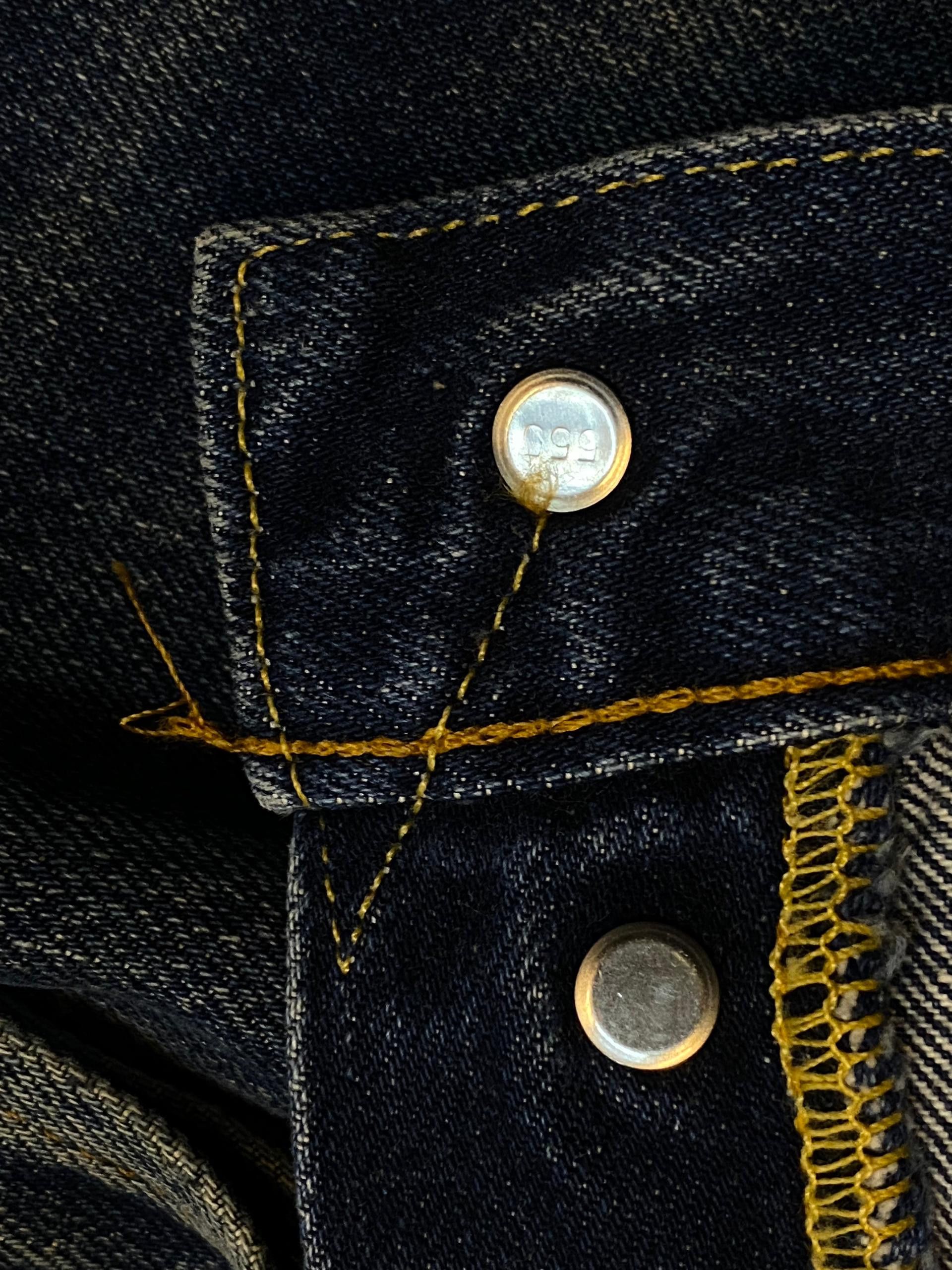 Levi's VINTAGE LEVIS 501XX 90S BUTTON 555 BIG E SELVEDGE Size US 30 / EU 46 - 12 Thumbnail