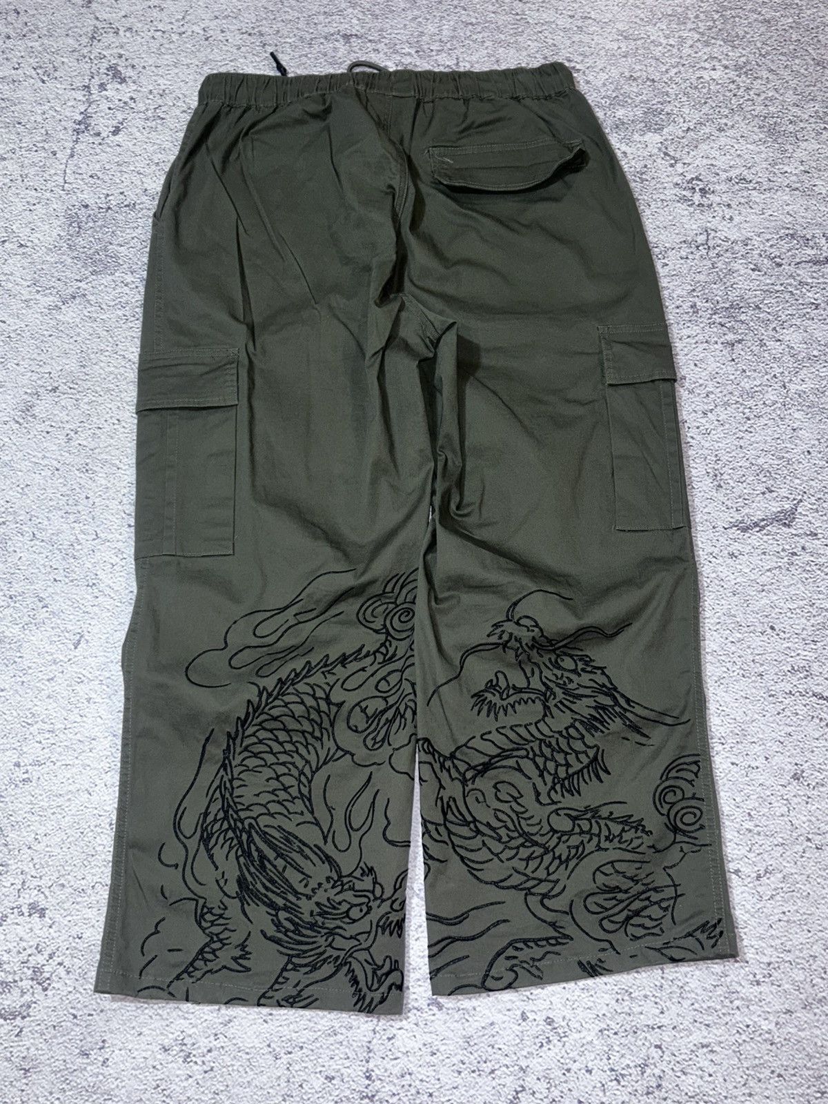 Ed Hardy Ed Hardy x Urban Outfitters Dragon Cargo Pants Size US 28 / EU 44 - 1 Thumbnail