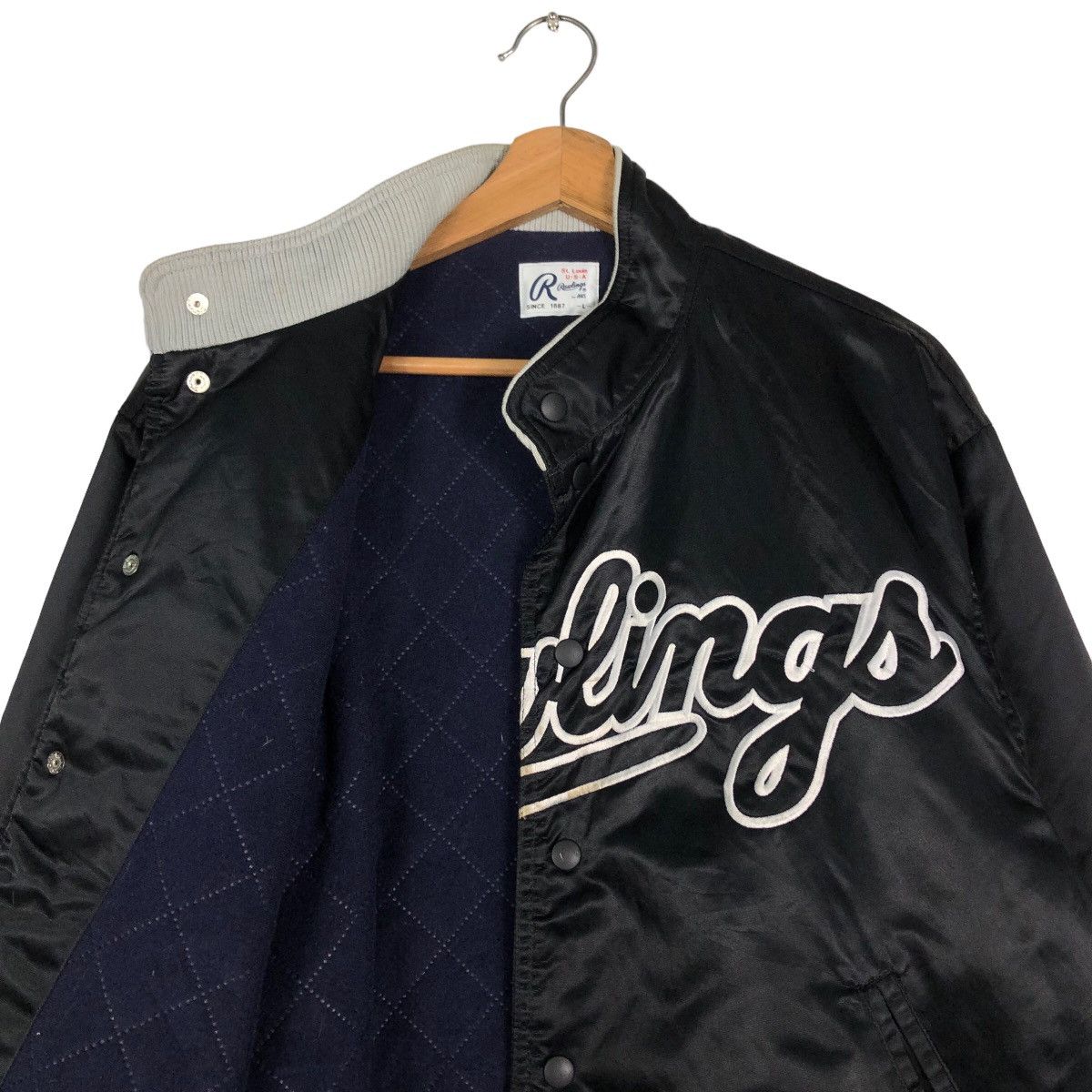 Japanese Brand 🔥Vintage Satin Bomber Jacket Rawlings Spell Out Big Logo Size US L / EU 52-54 / 3 - 12 Thumbnail
