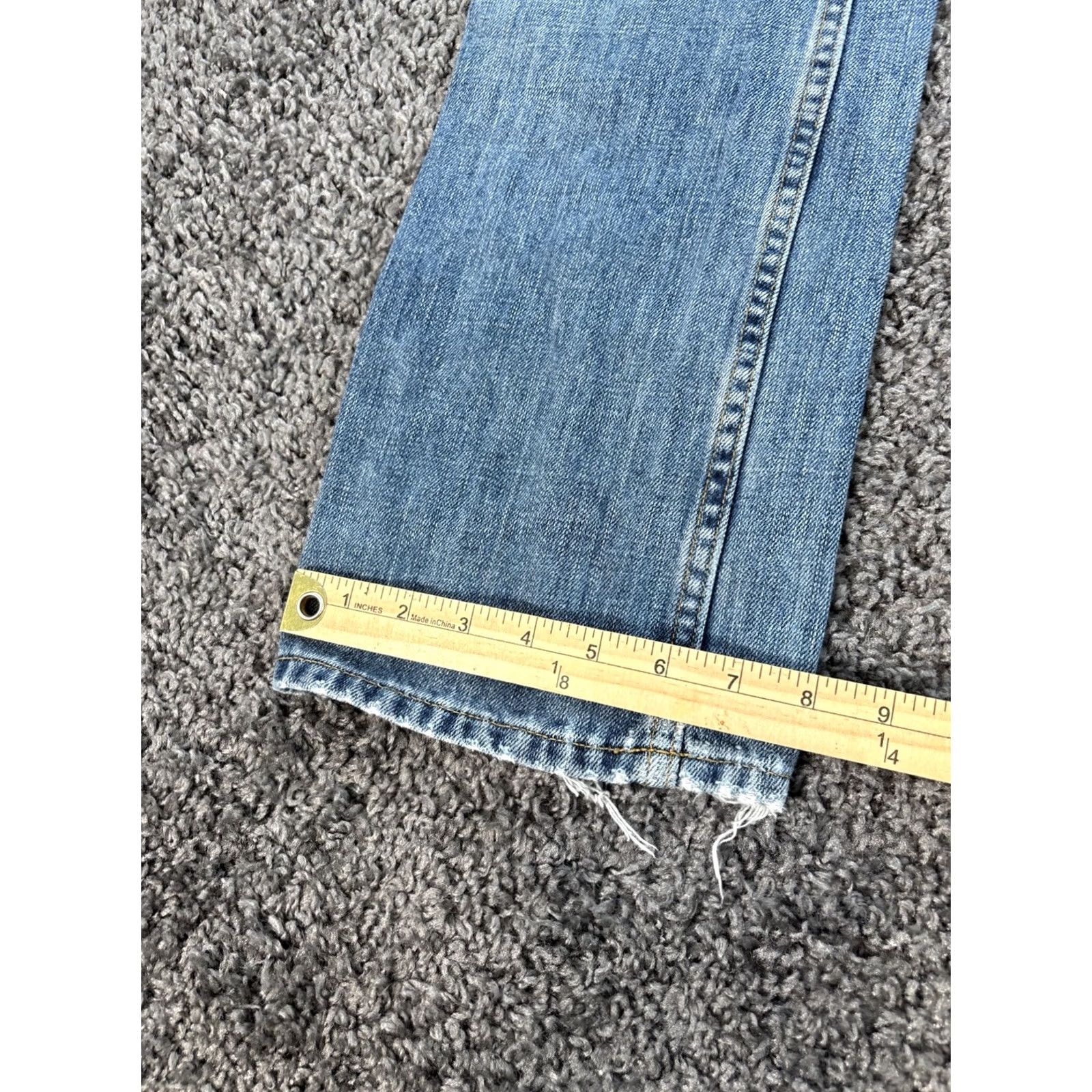Express VINTAGE Express Jeans Womens 28x30 Stonewash Blue Light Wash Frayed Low Rise 90s Straight Womens Jeans Size 28" / US 6 / IT 42 - 3 Thumbnail