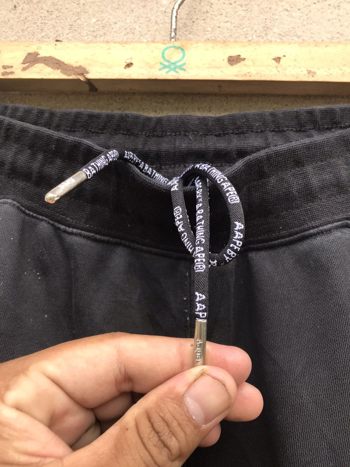 Aape AAPE UNIVERSE JOGGER PANTS Size US 28 / EU 44 - 15 Thumbnail