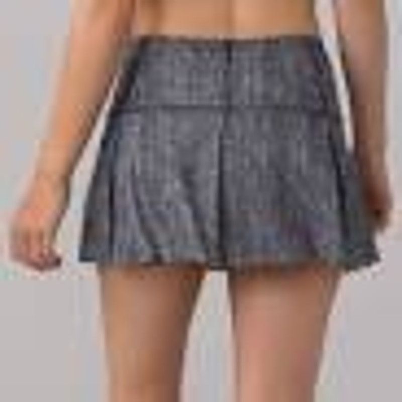 Lululemon Lululemon Lost In Pace 13” Skirt Skort Salt Alpine Black Size 27" / US 4 / IT 40 - 1 Thumbnail