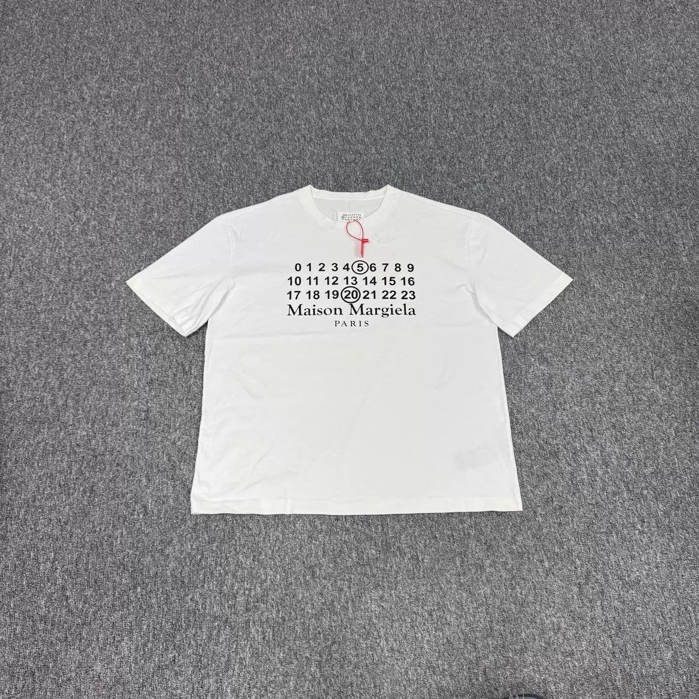 Maison Margiela Margiela Classic Oversized Chest Logo S 99 New Size US S / EU 44-46 / 1 - 1 Thumbnail