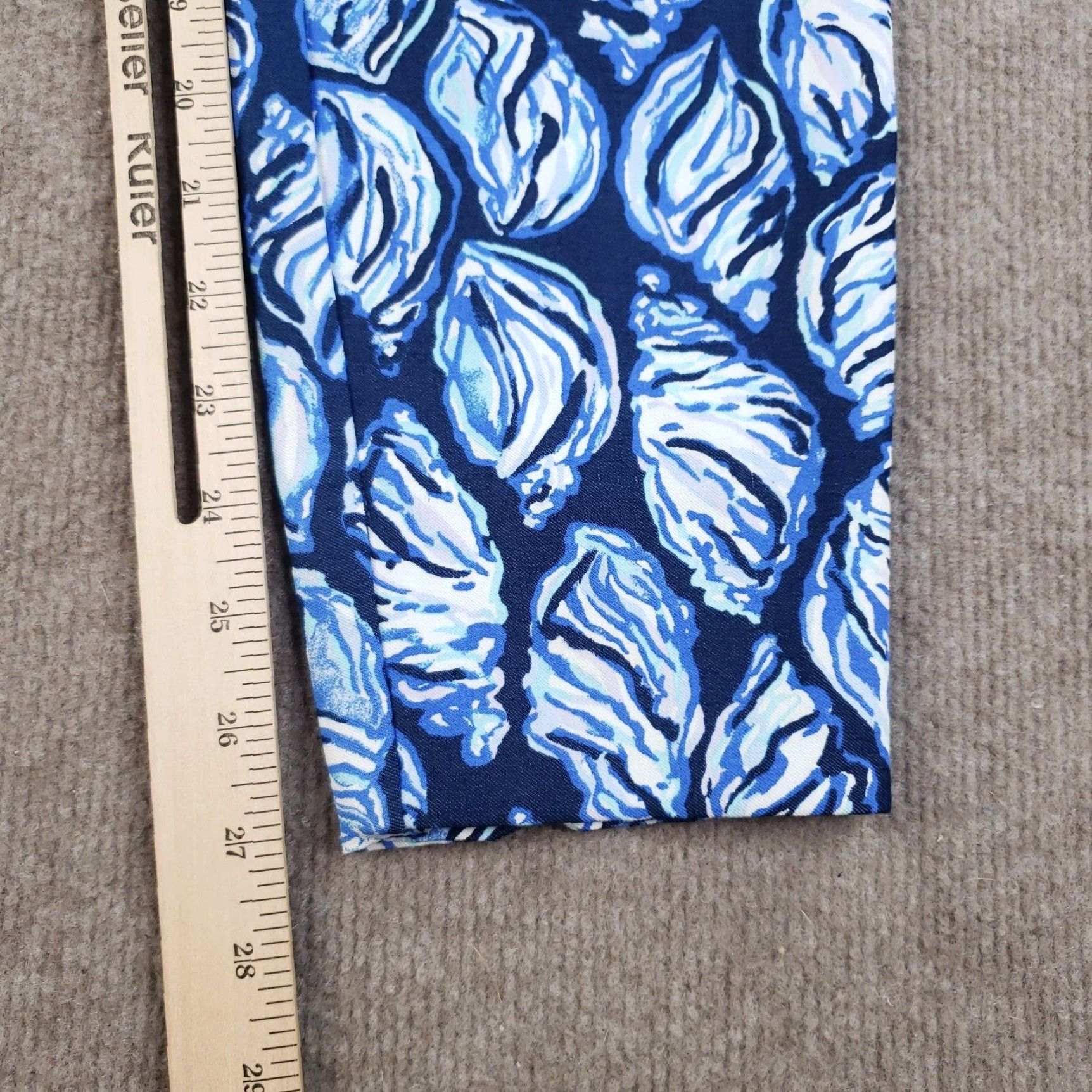 Lilly Pulitzer Lilly Pulitzer Pants Womens 2 Blue Seashells Beach Crop Cropped Stretch Size 26" / US 2 / IT 38 - 3 Thumbnail