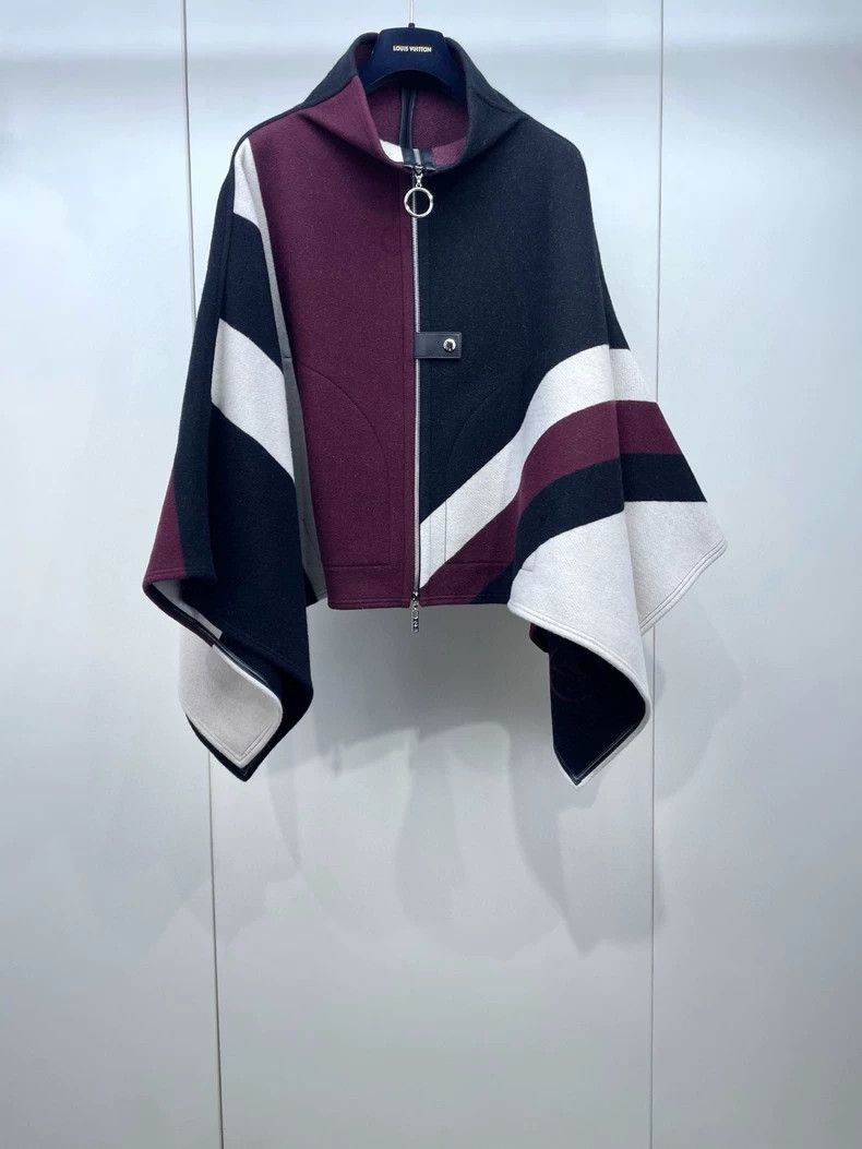 Louis Vuitton Color Block Cashmere Cape by LV- DMC Size US M / EU 48-50 / 2 - 1 Thumbnail