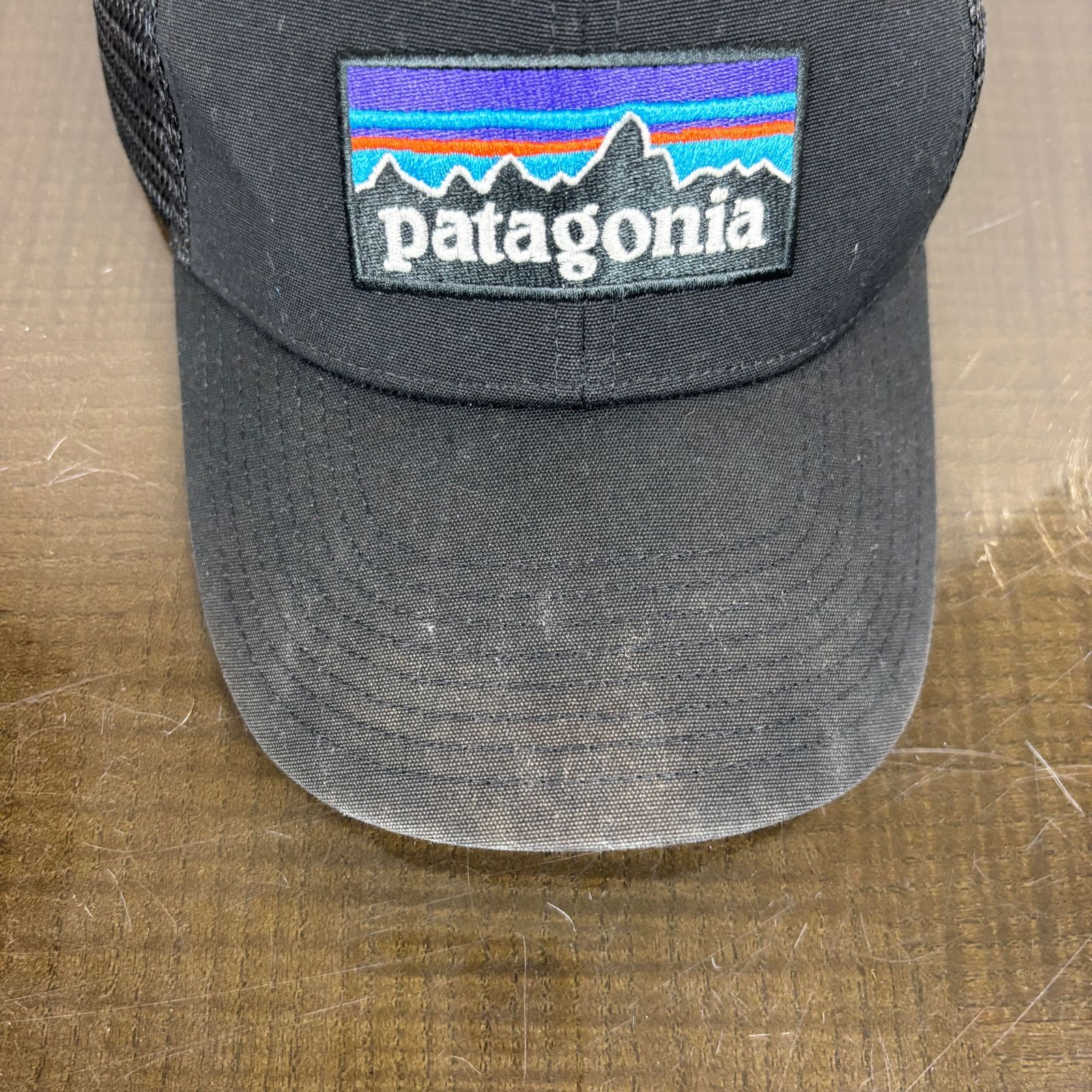 Patagonia Patagonia P-6 Logo Mesh Trucker Hat Snapback Gorpcore Size ONE SIZE - 9 Thumbnail
