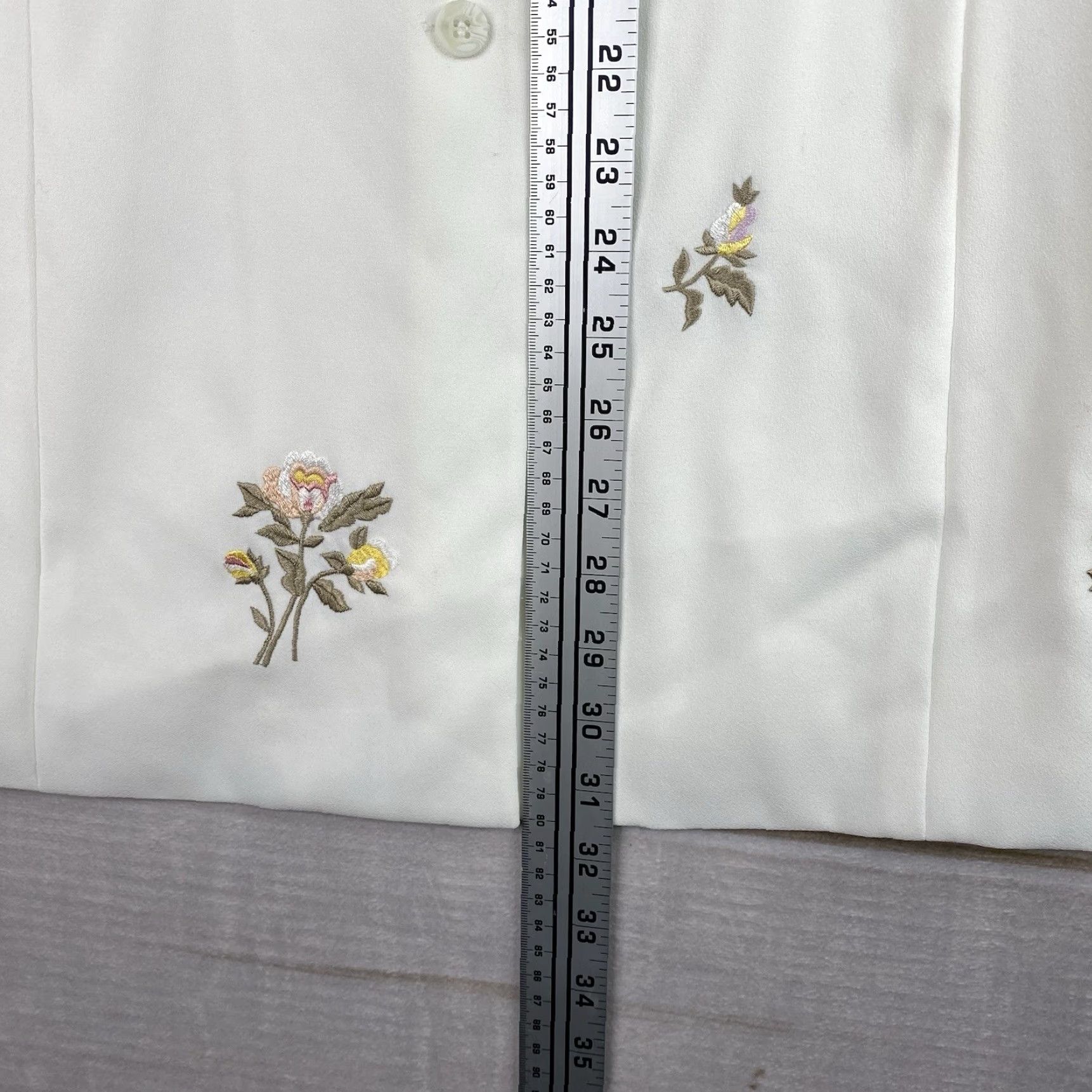 Vintage VINTAGE Together Blazer Shirt Womens 14 White Embroidered Floral 90s Retro Boho Jacket Size XL / US 12-14 / IT 48-50 - 7 Thumbnail
