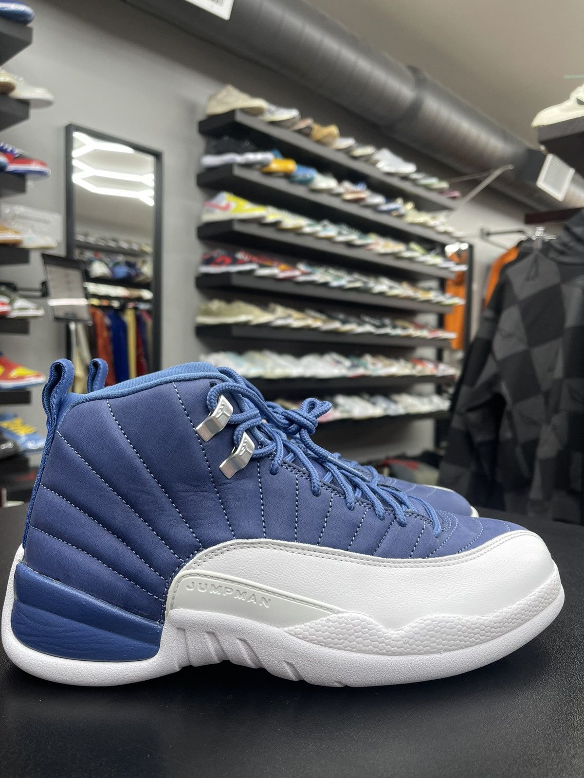Jordan Brand Size 8 - Jordan 12 Indigo Blue/White Size US 8 / EU 41 - 3 Thumbnail