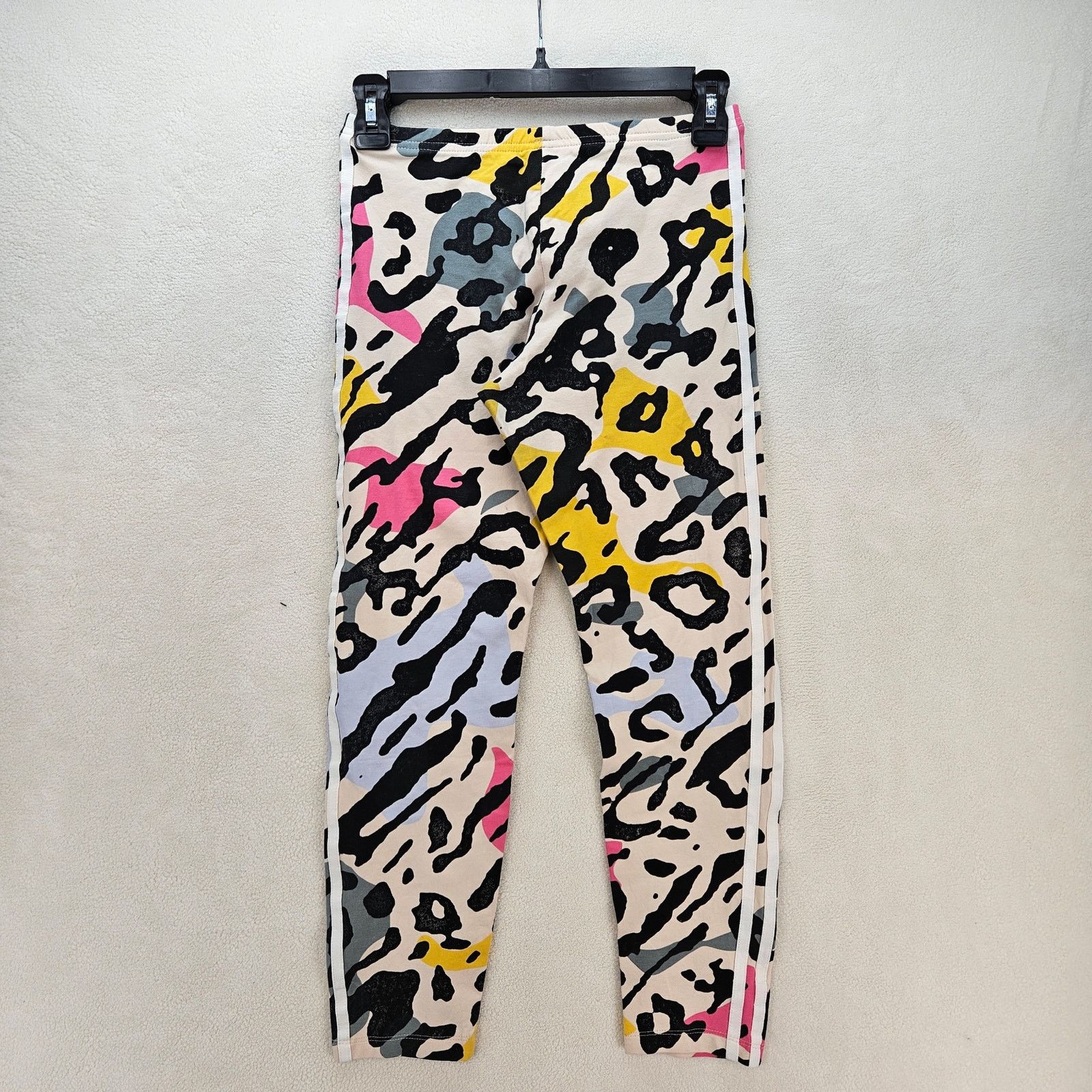 Adidas ADIDAS ORIGINALS GIRLS MEDIUM 11-12 YEAR OLD ANIMAL PRINT Size 25" / US 0 / IT 36 - 8 Thumbnail