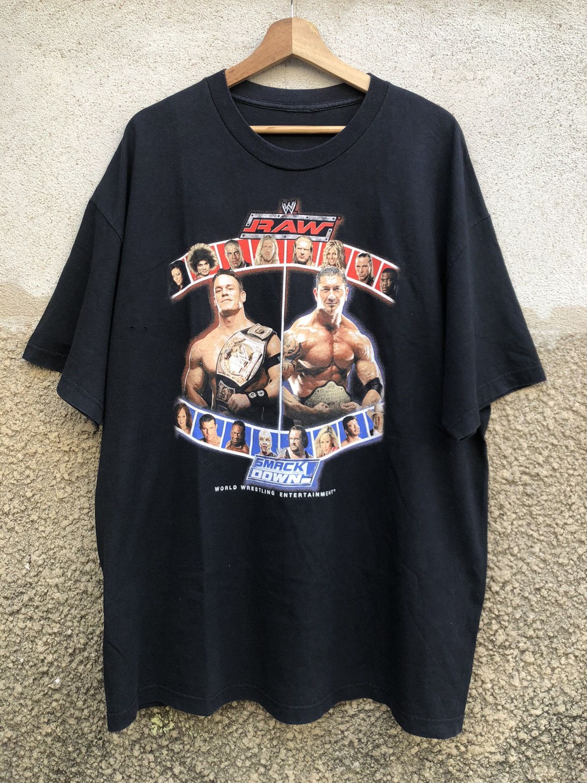 Vintage × WWE × WWF Vintage 2005 Raw Vs Smack Down Wrestling Tshirt Wwe Wwf Size US XL / EU 56 / 4 - 1 Thumbnail