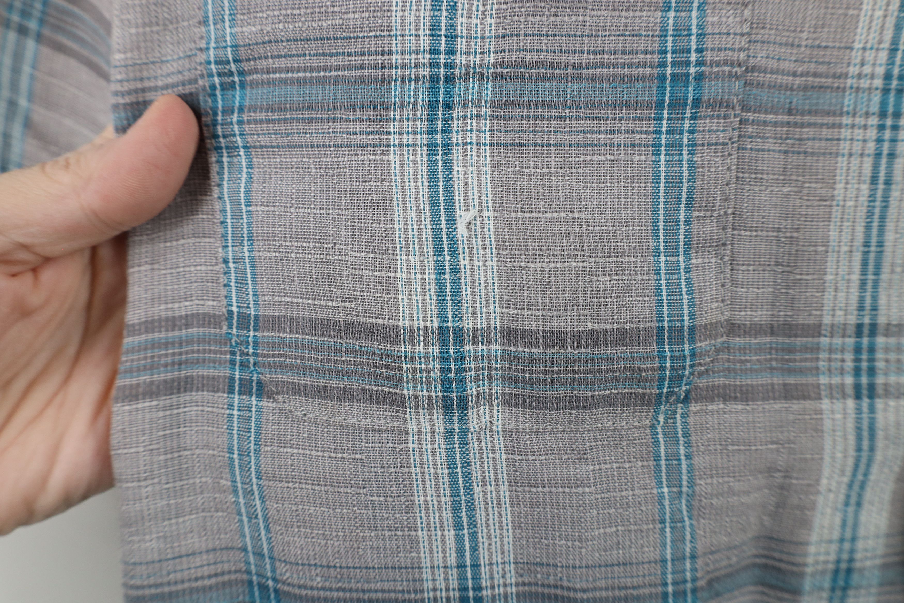Vintage Vintage 70s Streetwear Lightweight Weave Camp Button Shirt Size US XL / EU 56 / 4 - 5 Thumbnail