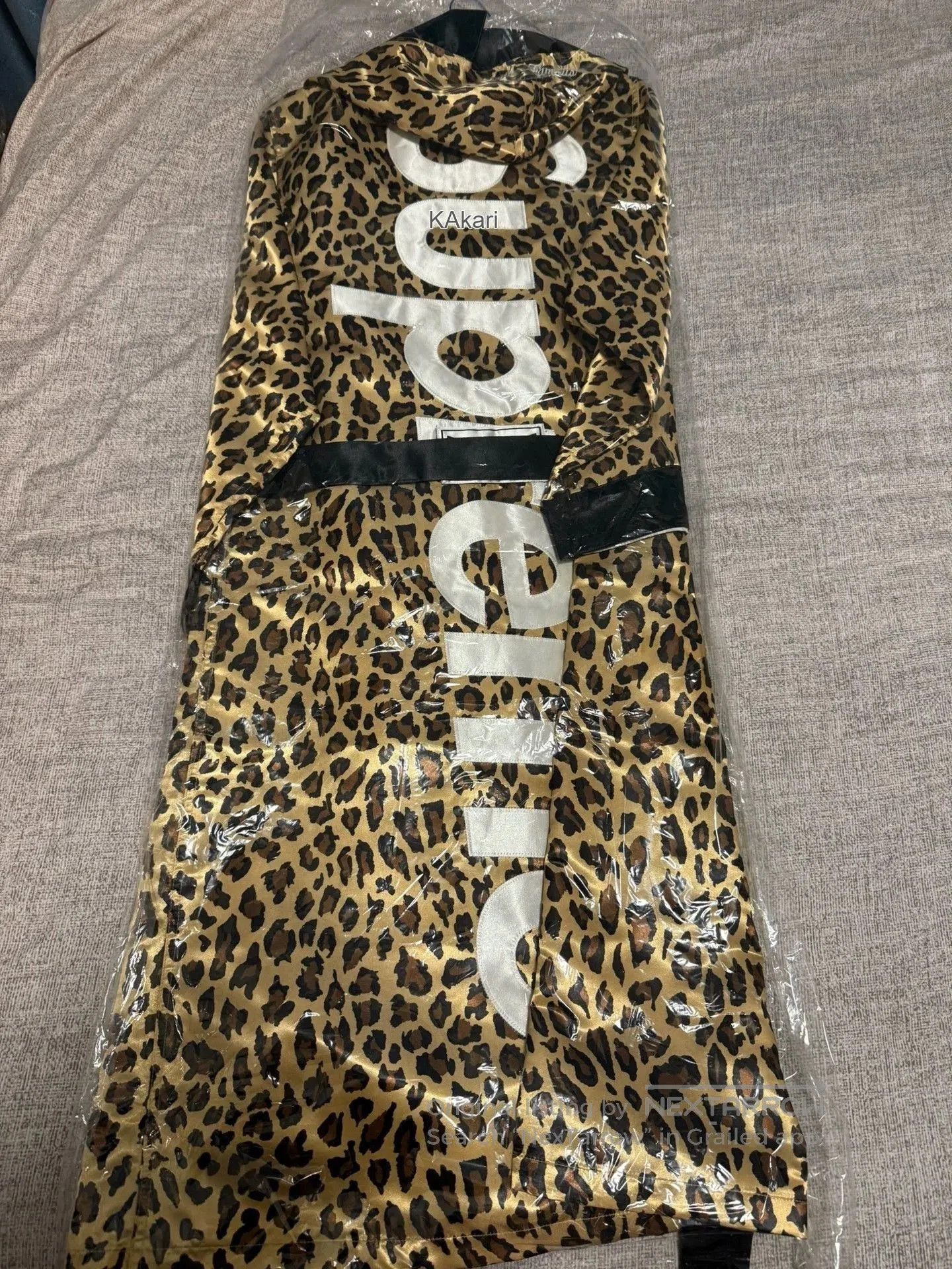 Supreme Print Hooded Sweatshirt. Size US L / EU 52-54 / 3 - 1 Thumbnail