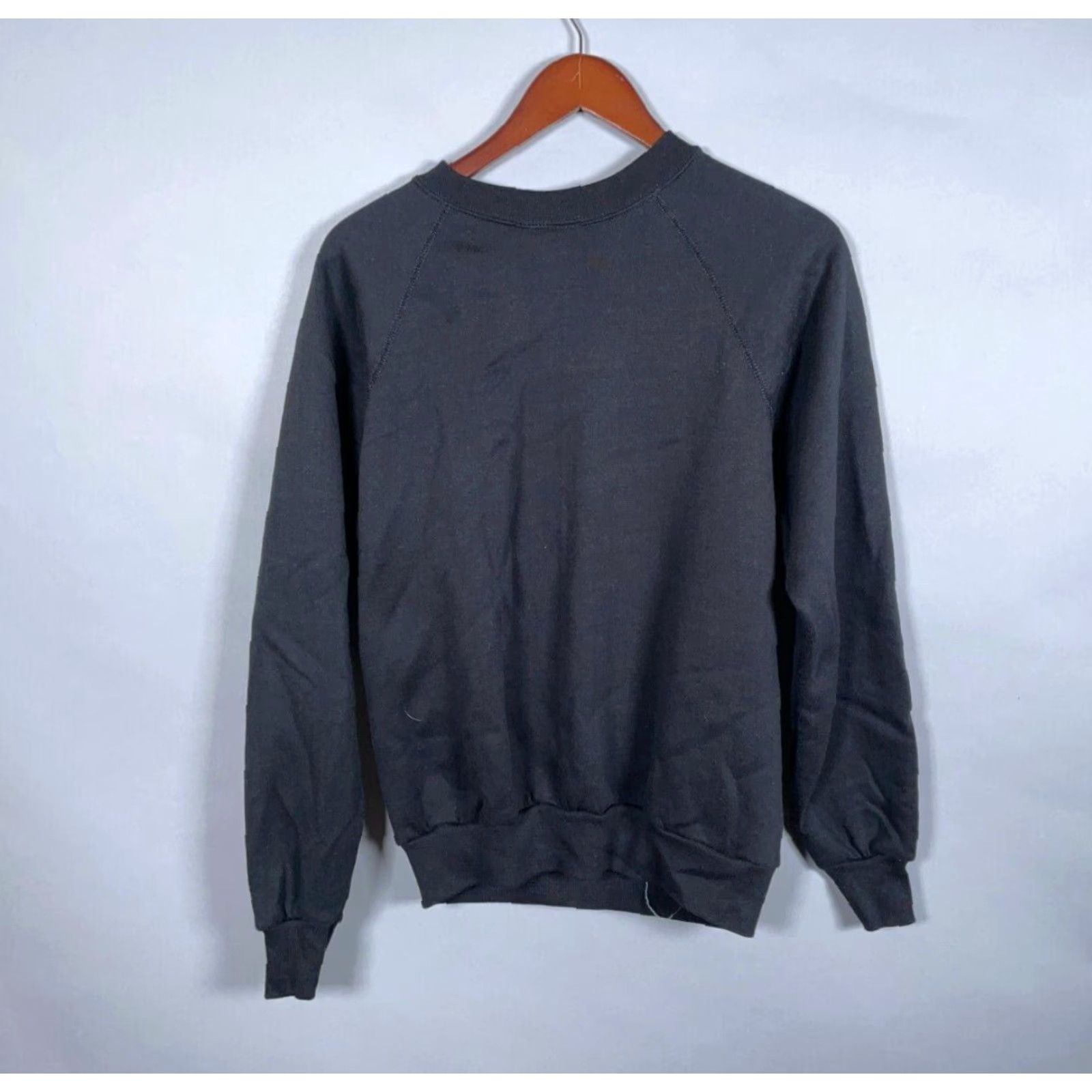 Tultex VINTAGE Tultex Sweatshirt Women’s Medium Crewneck Raglan Sleeve 80s 90s Floral Black Pullover Size M / US 6-8 / IT 42-44 - 3 Thumbnail