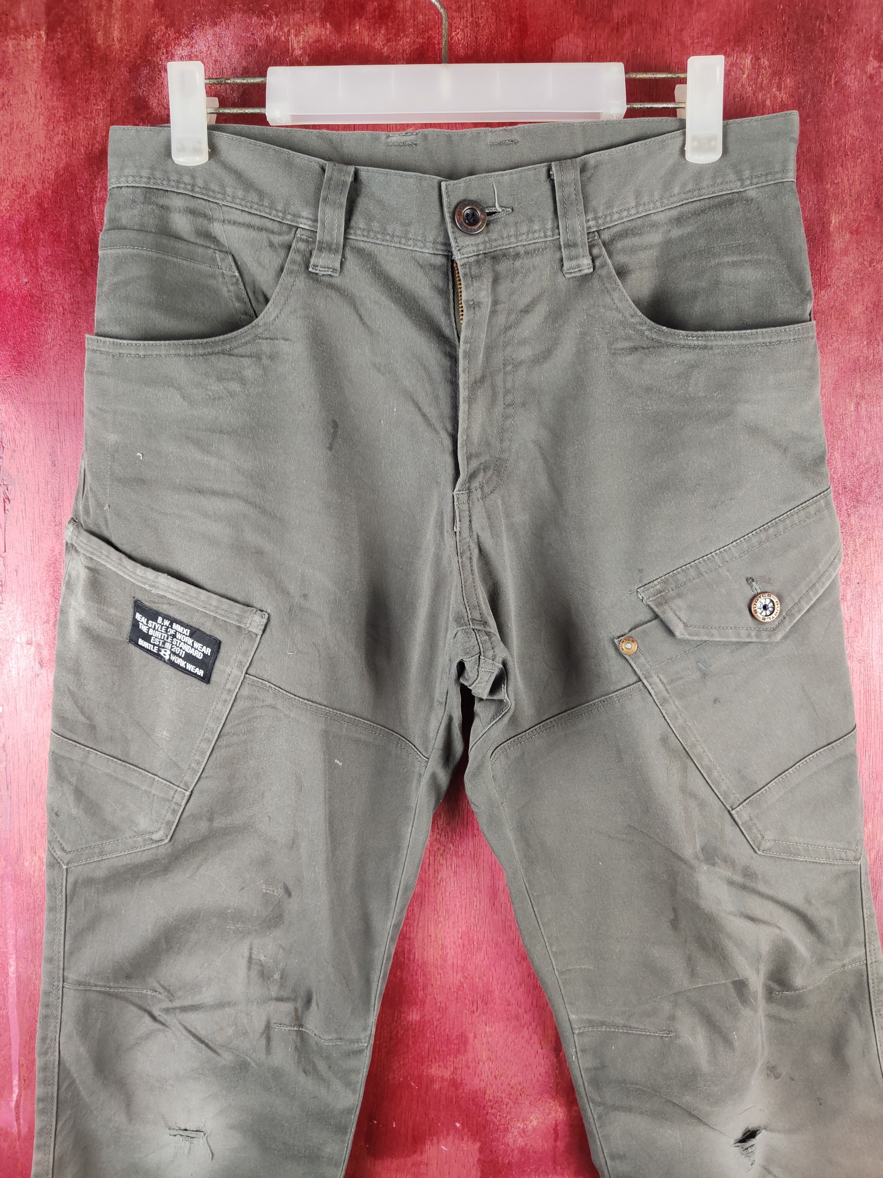 Japanese Brand Burtle Dark Gray Multipocket Cargo Pants N#S23 Size US 31 - 2 Thumbnail