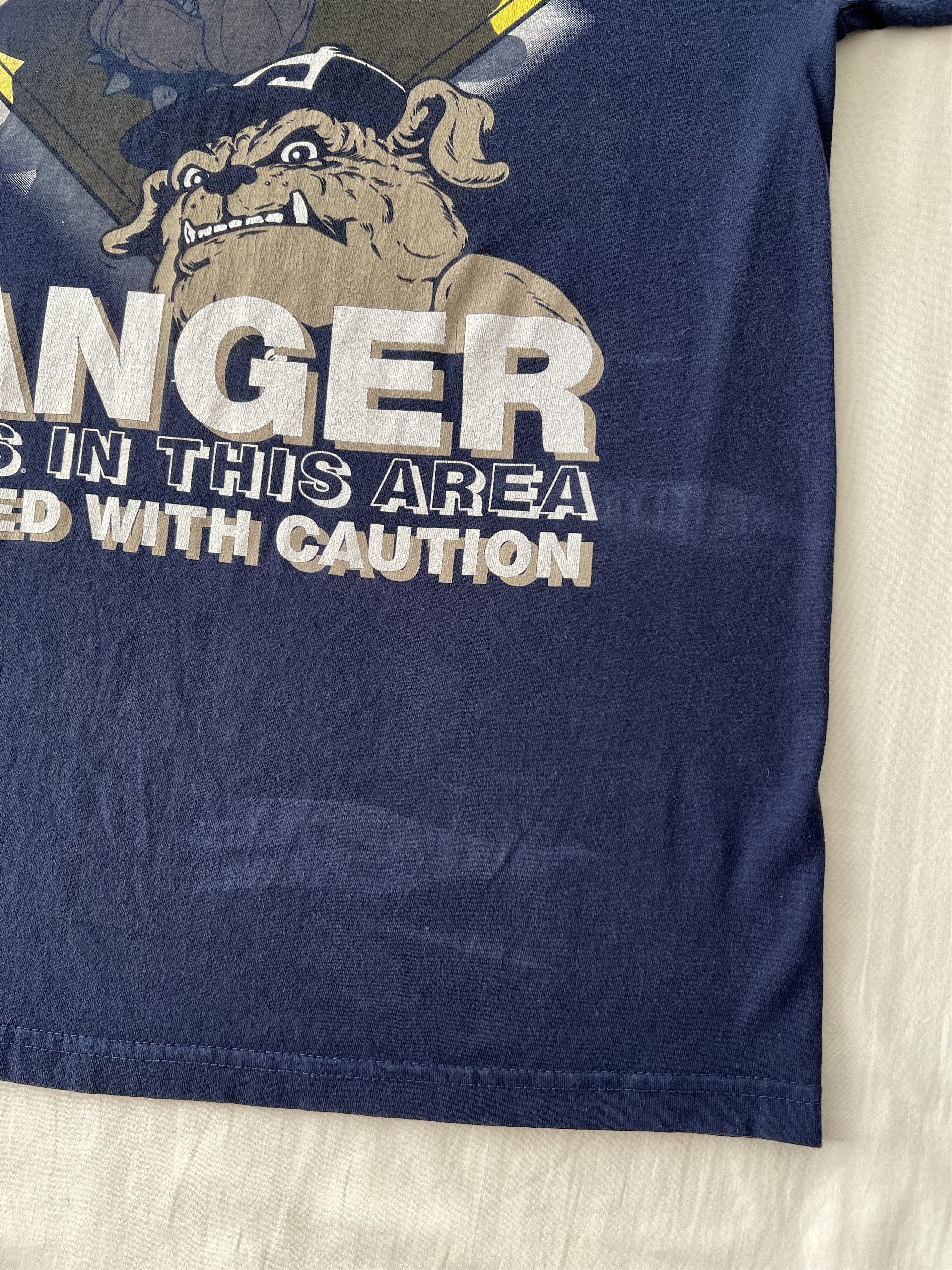 Vintage Vintage 90s Georgetown Hoyas University Nutmeg Navy T-shirt Size US M / EU 48-50 / 2 - 8 Thumbnail