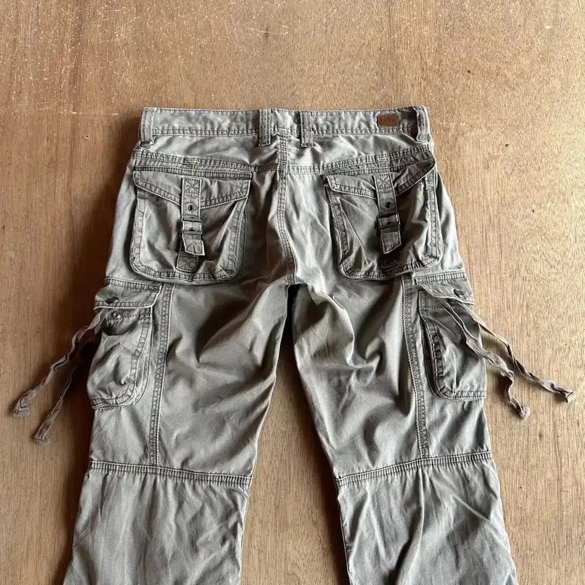 Nicole Club FLARE/BOOTCUT 🔥 MATSUDA NICOLE CLUB DOUBLE KNEE TWIST CARGO Size US 32 / EU 48 - 12 Thumbnail