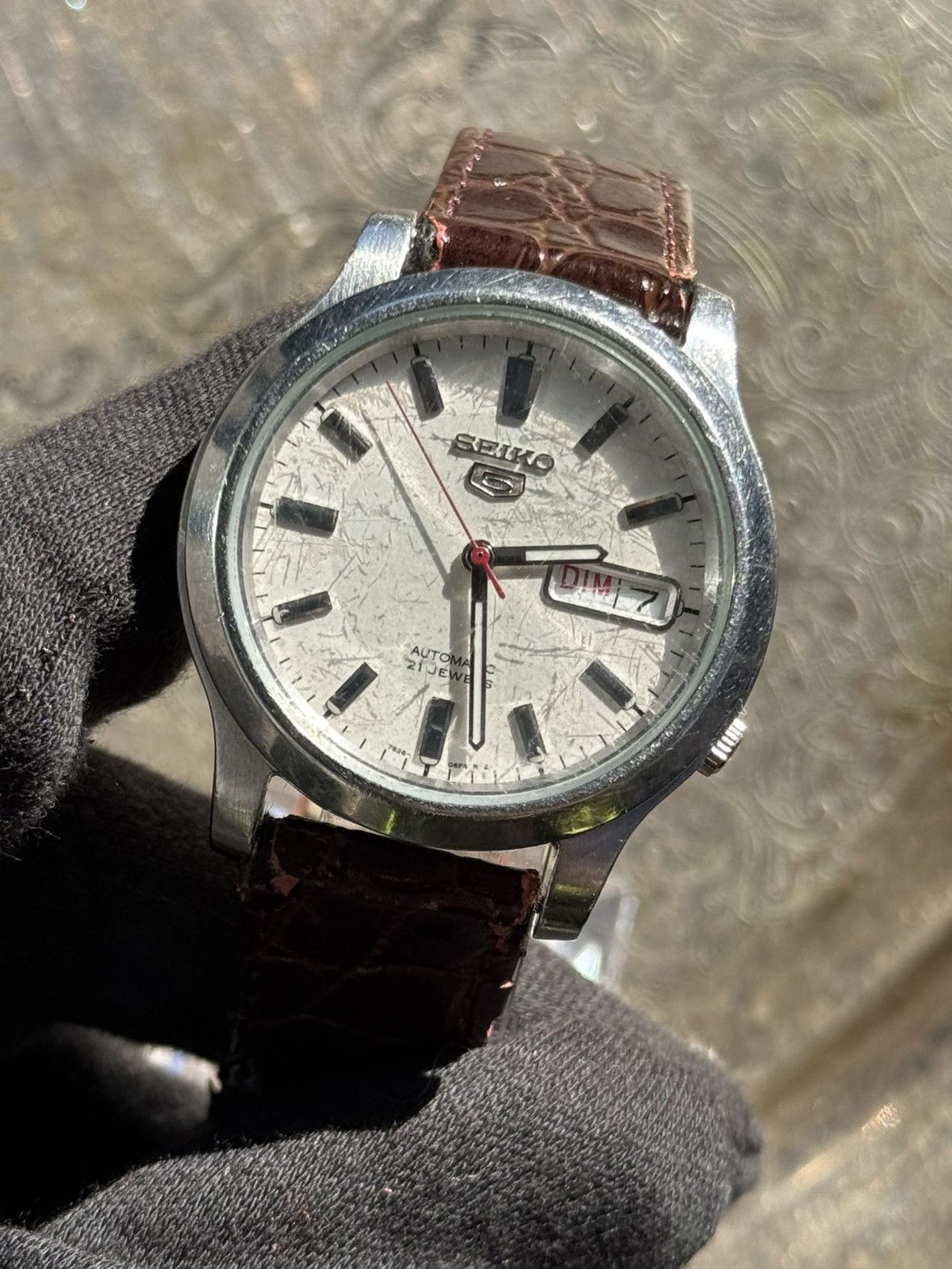 Seiko Seiko 5 Japan Made Automatic 21 Jewels SNKE01J1 Size 36 - 5 Thumbnail