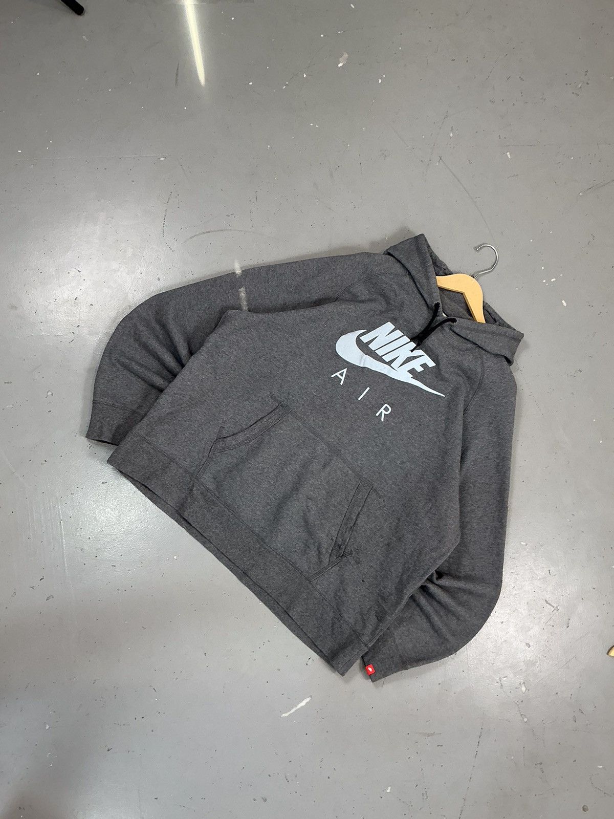 Nike × Vintage Vintage Nike air patch worked baggy fit hoodie Size US L / EU 52-54 / 3 - 3 Thumbnail