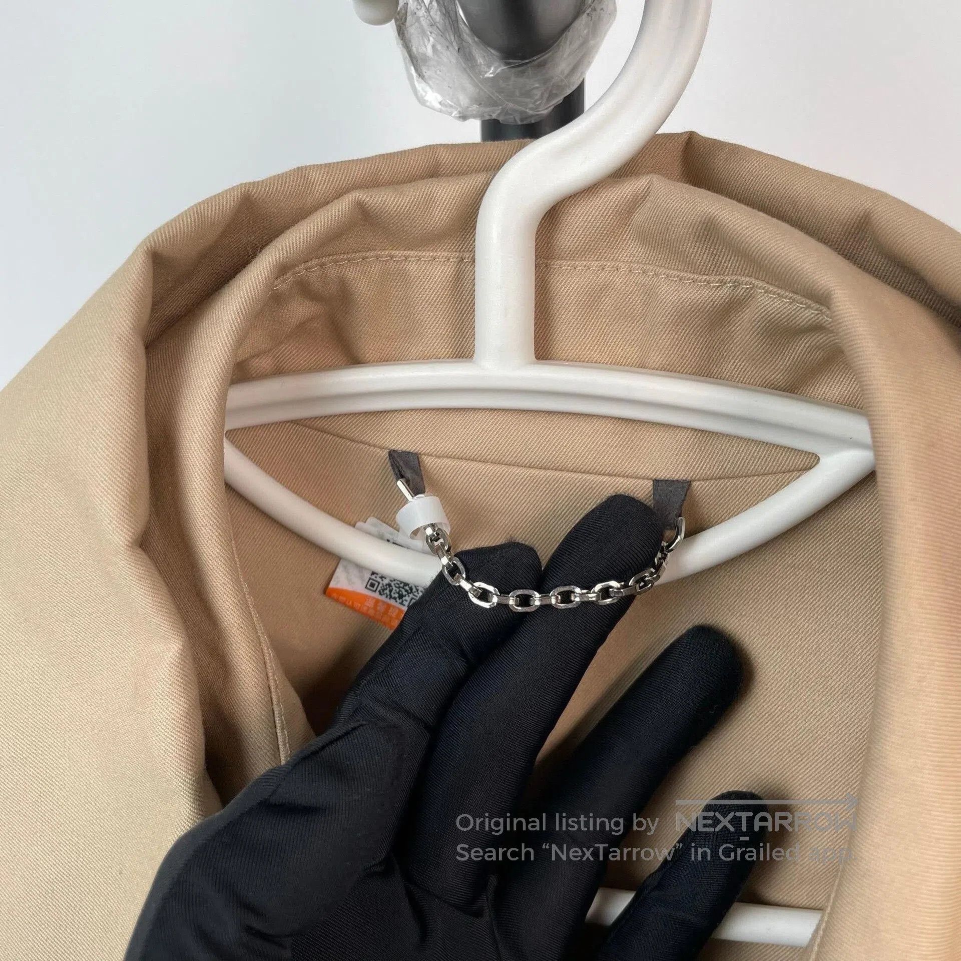 Louis Vuitton Louis Vuitton Khaki Two. Size US S / EU 44-46 / 1 - 4 Thumbnail