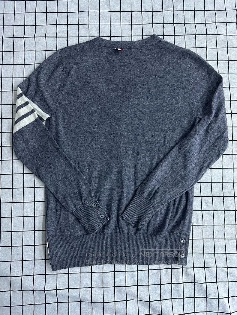 Thom Browne Thom Browne Gray wool sweater Size US L / EU 52-54 / 3 - 2 Thumbnail
