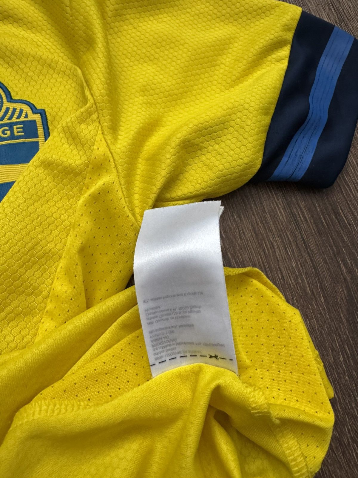 Adidas SWEDEN NATIONAL TEAM 2020-21 HOME SHIRT ADIDAS JERSEY SOCCER SIZE XS Size US XS / EU 42 / 0 - 8 Thumbnail
