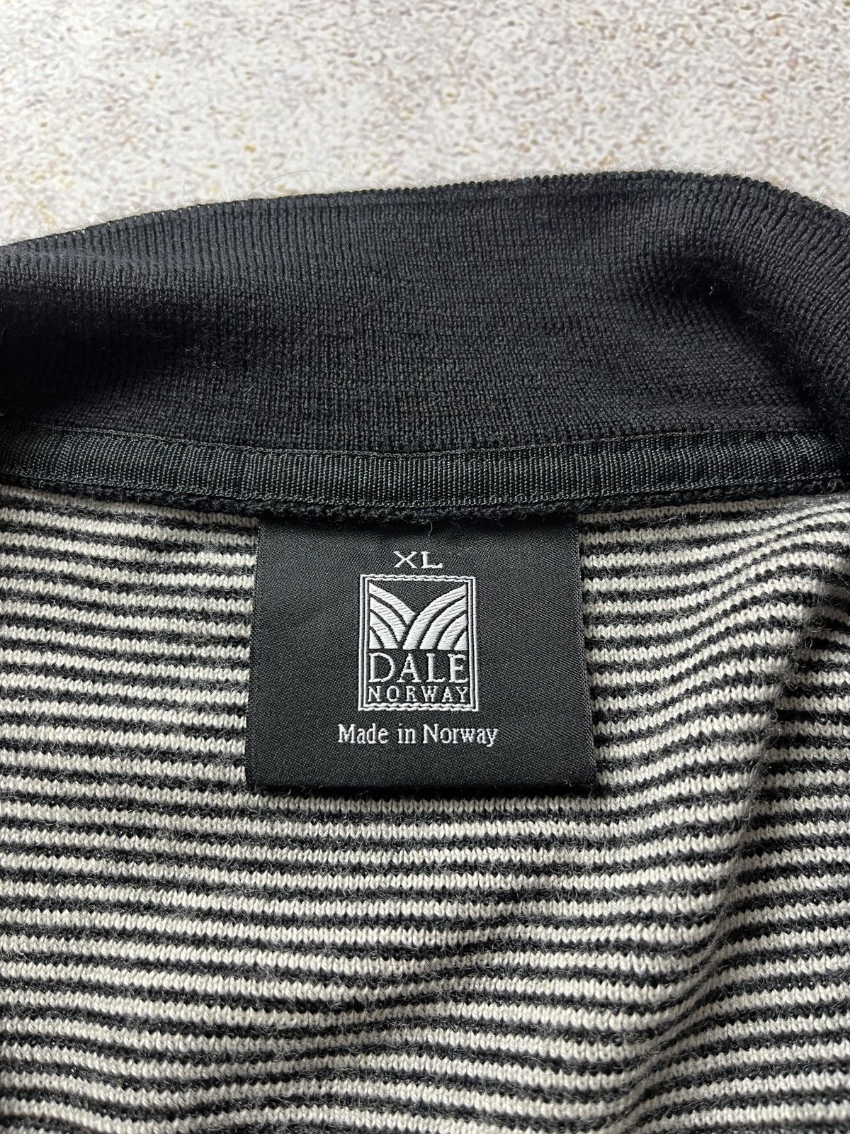 Dale Of Norway Dale Of Norway Men's Knit Zip Sweater Stars Size XL Outdoor Size US XL / EU 56 / 4 - 7 Thumbnail