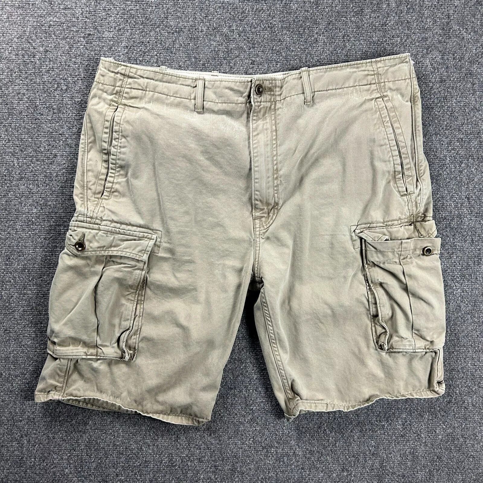 Levi's Levi's Shorts Mens 40 Cargo Hiking Distressed 100% Adults Size US 40 / EU 56 - 1 Thumbnail