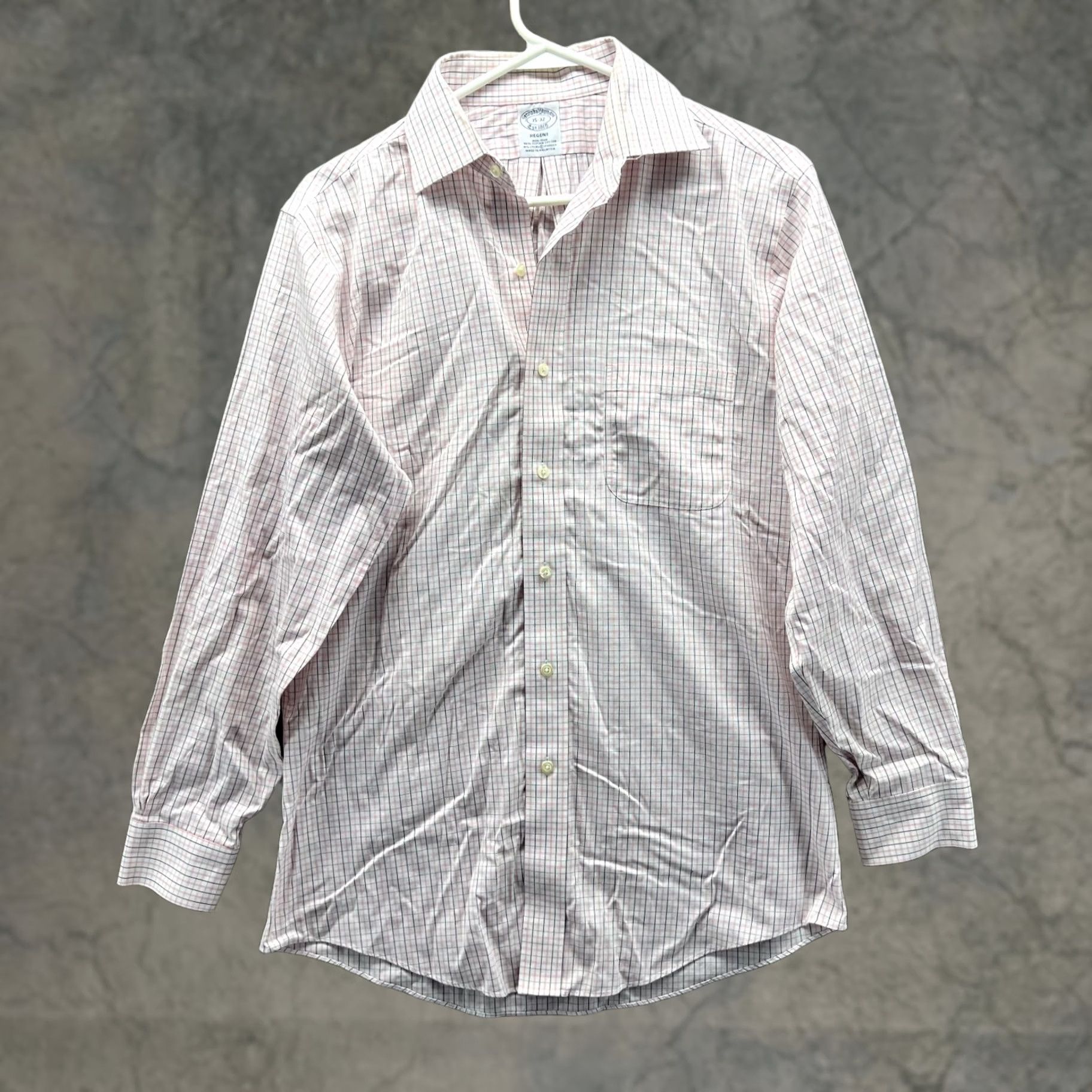 Brooks Brothers VINTAGE Brooks Brothers Shirt Men 15 32 Red Black Regent Button-Down Windowpane Check Shirt Size US M / EU 48-50 / 2 - 1 Thumbnail