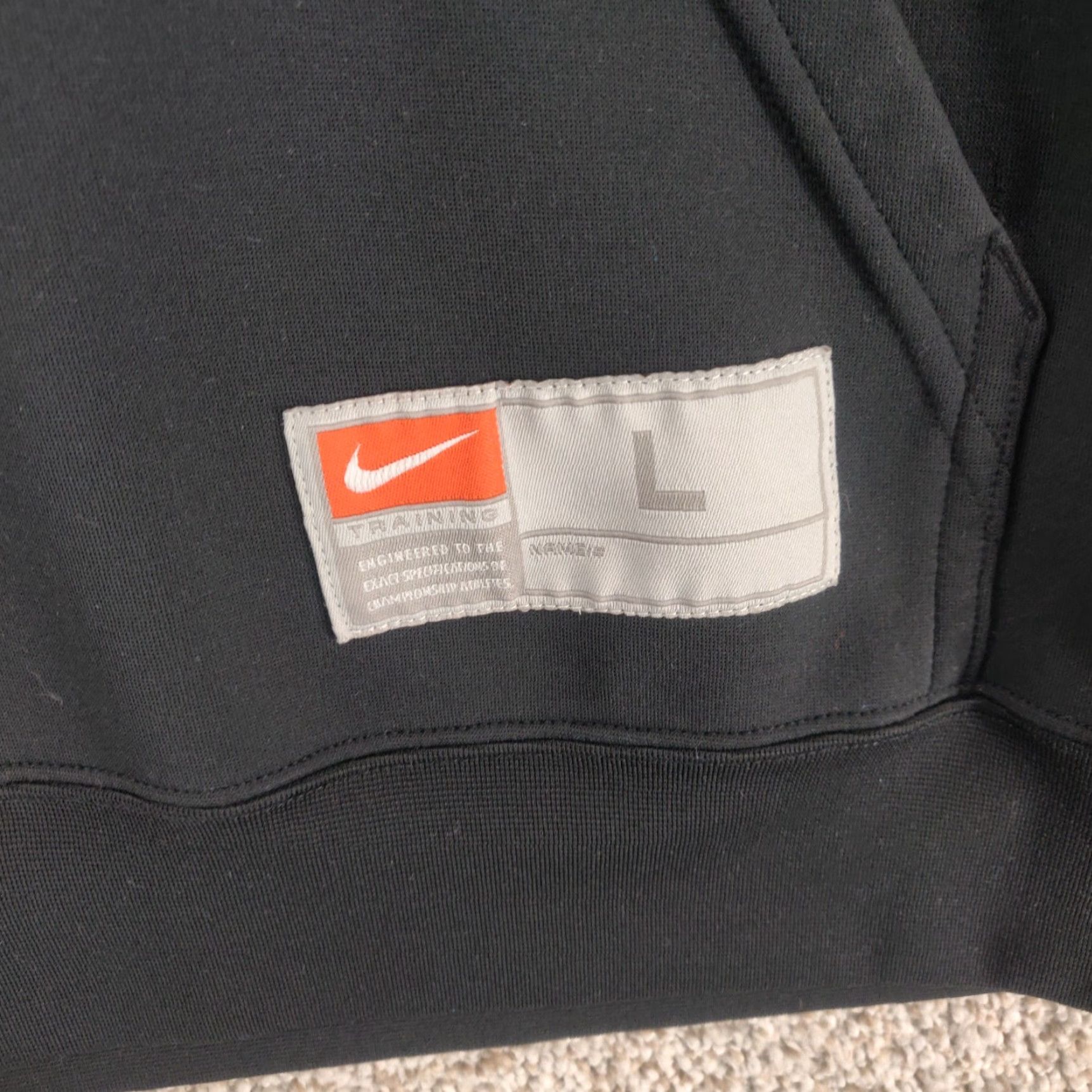 Nike VINTAGE Nike Hoodie Men Large Black Kobe Bryant Mamba Pullover Therma Sweatshirt Size US L / EU 52-54 / 3 - 6 Thumbnail