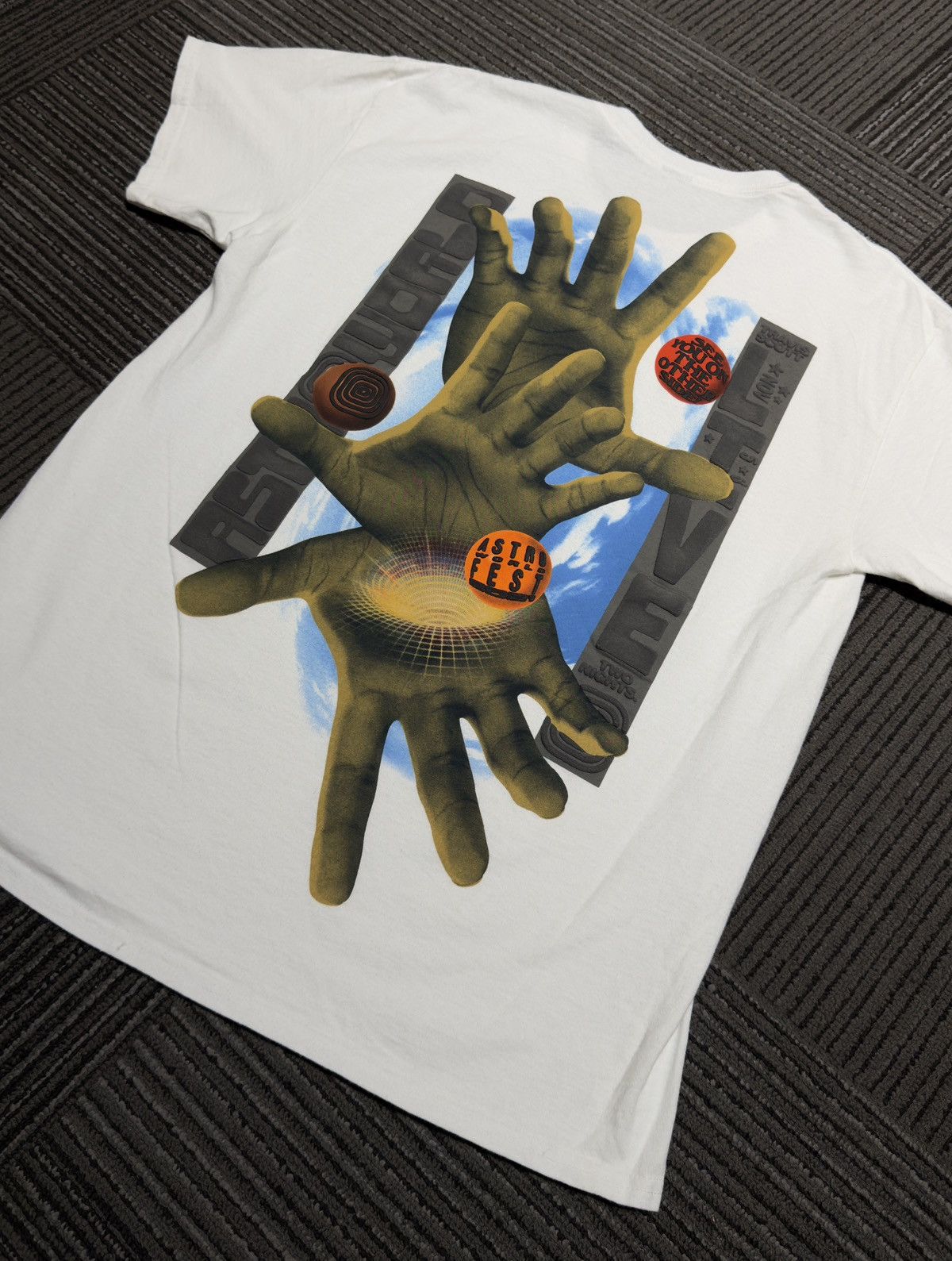 Travis Scott Travis Scott Astroworld See You In Utopia Tee Size US M / EU 48-50 / 2 - 1 Thumbnail
