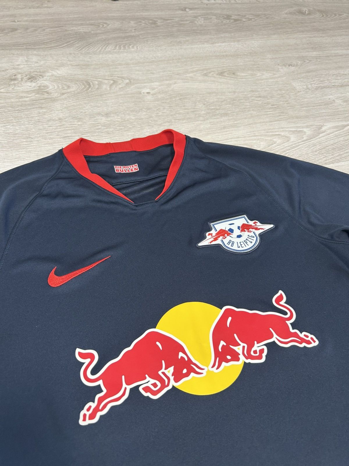 Nike Red Bull Leipzig Away football shirt 2019 Soccer Nike Jersey Size US M / EU 48-50 / 2 - 2 Thumbnail