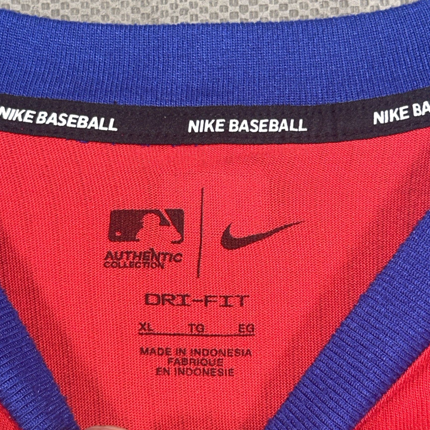 Nike Nike Baseball Long Sleeve Mens XL Dri Fit Texas Red Center Swoosh Shirt Size US XL / EU 56 / 4 - 4 Thumbnail