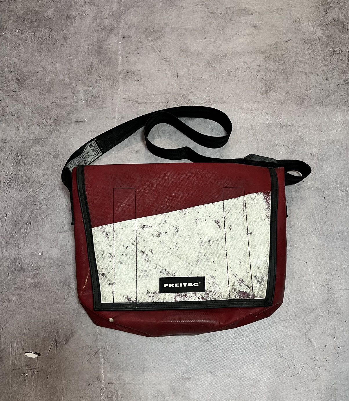 Freitag × Streetwear × Vintage Freitag F14 Dexter Recycle Bag Y2K | Grailed