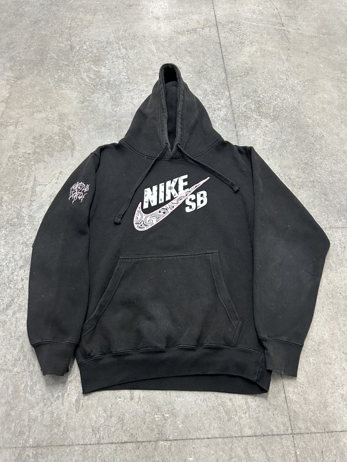 人気話題コラボ Nike SB Travis Scott Cactus Jack Hoodie Black NIKE SB X CACTUS JACK TRAVIS SCOTT DUNK LOW PULLOVER HOODIE