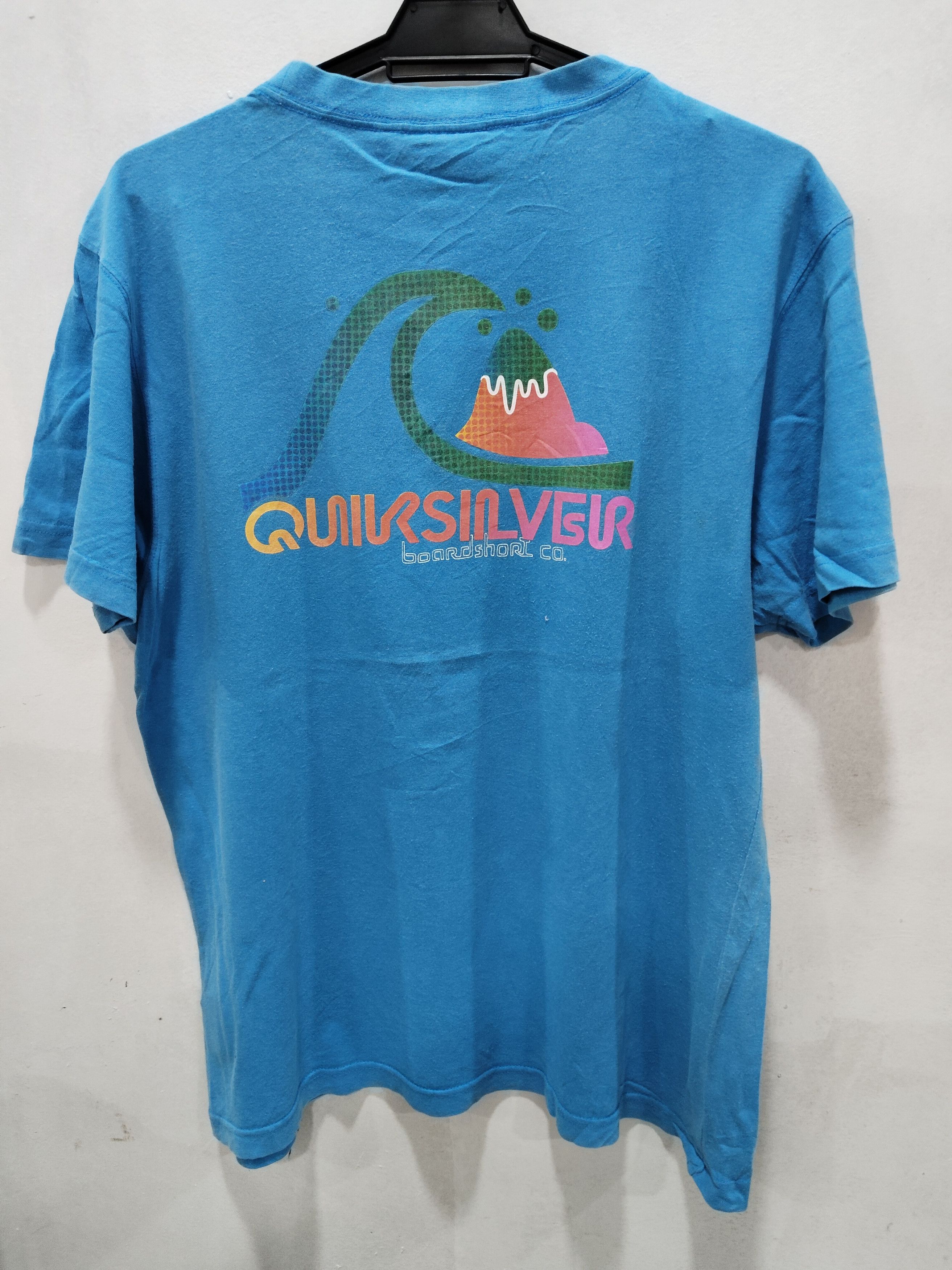 Levi's Vintage Clothing × Quiksilver Vintage Quicksilver Big Logo Tshirt Size US M / EU 48-50 / 2 - 1 Thumbnail