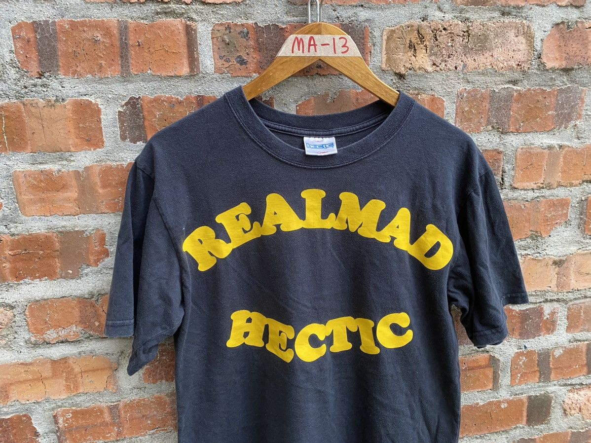 realmad HECTIC 🔥2003 HECTIC Revolver tee Size US L / EU 52-54 / 3 - 4 Thumbnail