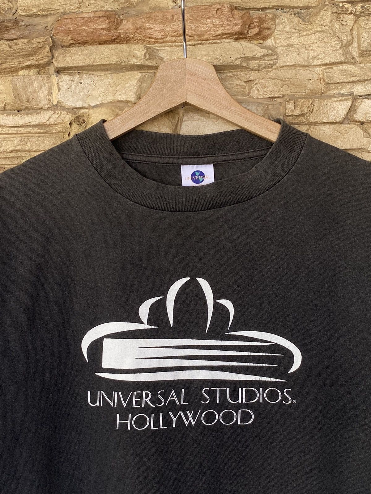 Vintage 90s Vintage Universal Studios Hollywood Band Tees Faded Size US L / EU 52-54 / 3 - 4 Thumbnail