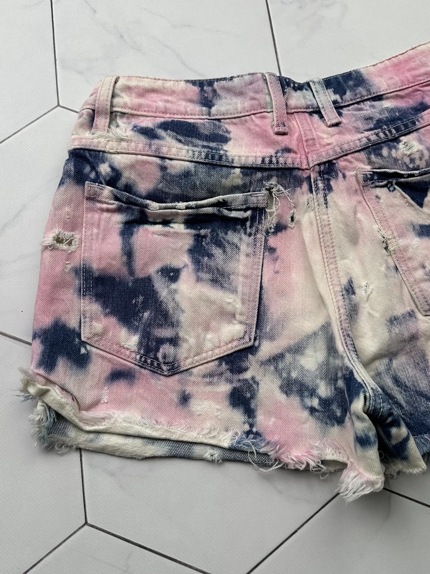 Sandro Sandro Mini Shorts (B256) Size 26" / US 2 / IT 38 - 7 Thumbnail