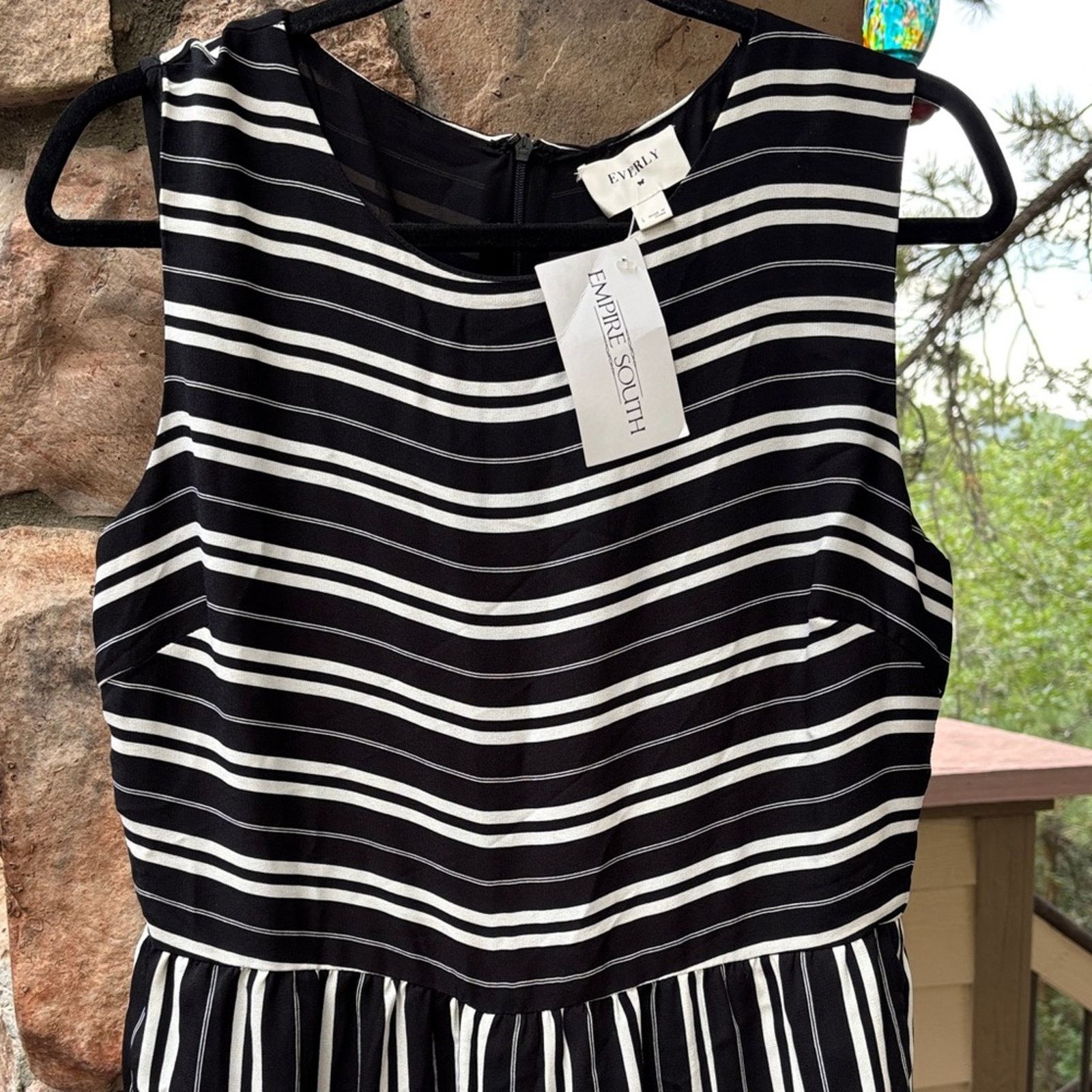 Anthropologie NEW! Everly Black White Striped Sleeveless Wide Leg Jumpsuit Size 30" / US 8 / IT 44 - 3 Thumbnail