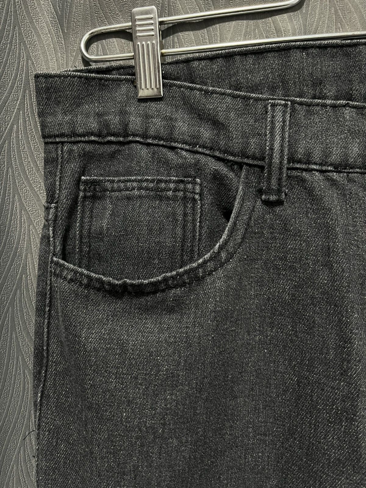 Japanese Brand Shein Flare Leg Hagi Jeans Baggy Size US 33 - 3 Thumbnail